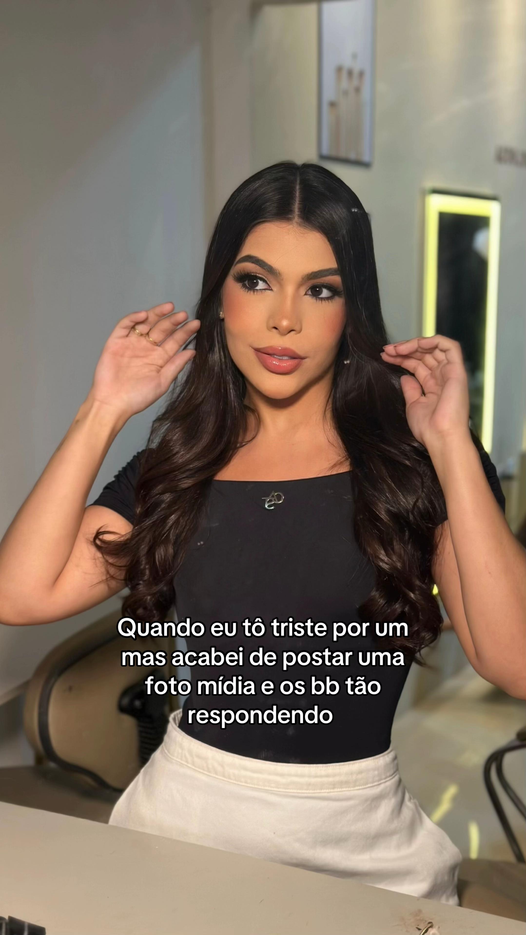@Nívea ✨