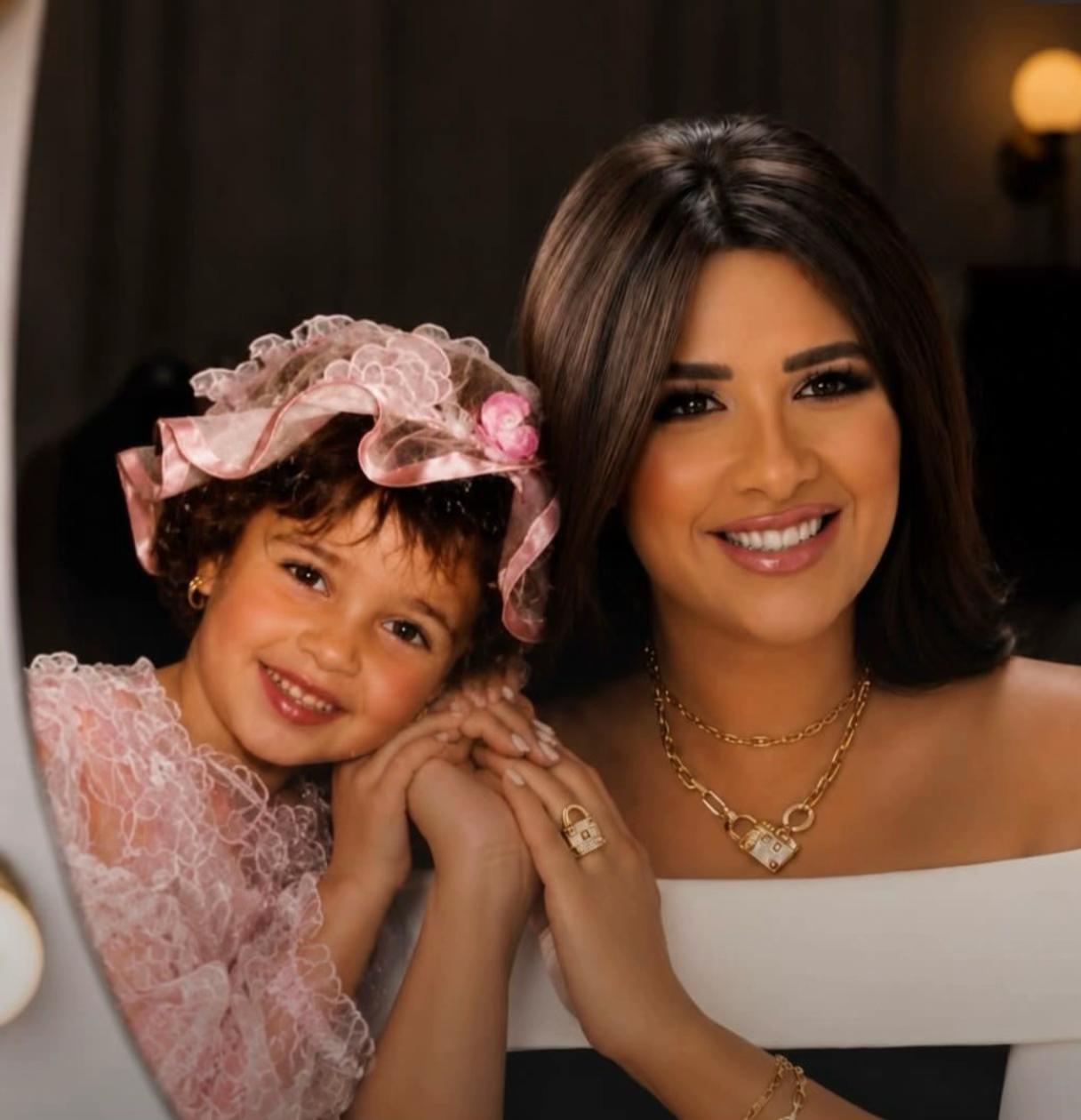 @Supporting Yasmin Abdel Aziz
