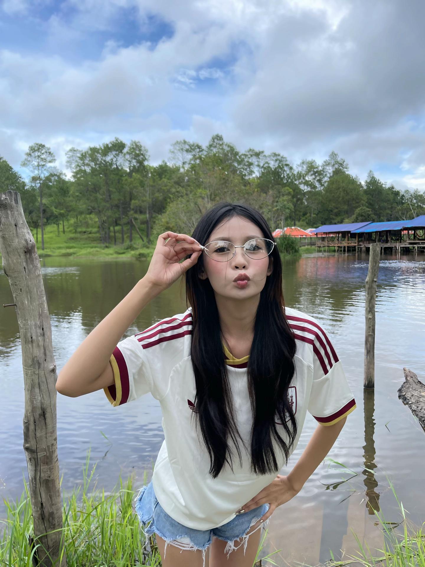 @Ja Ky ចាគី