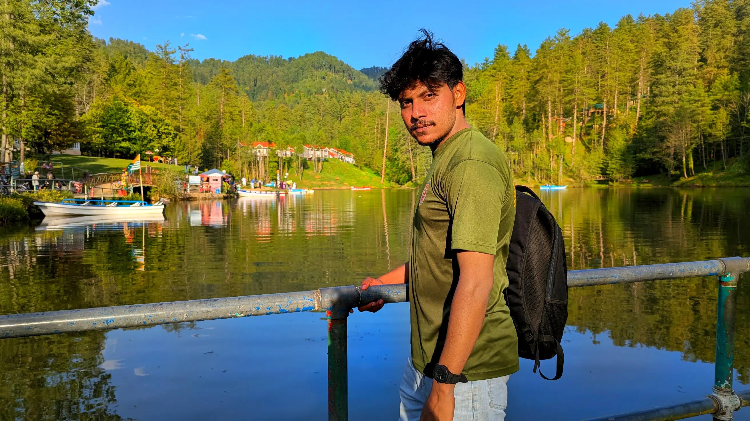 @🍁ÂLîqureshi14🏴⚔️🎸