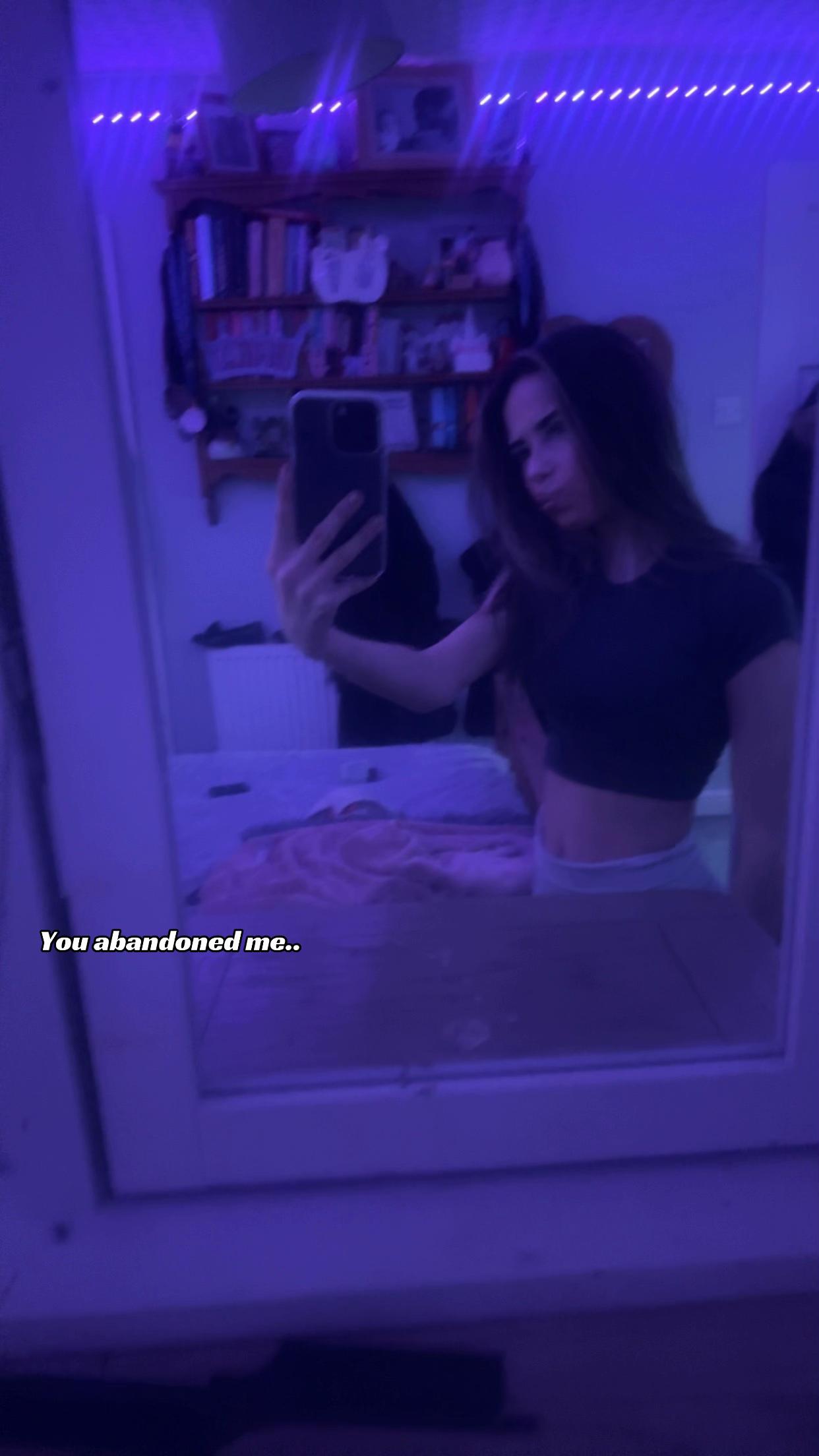 @𝐄𝐦𝐢𝐥𝐲 🤍