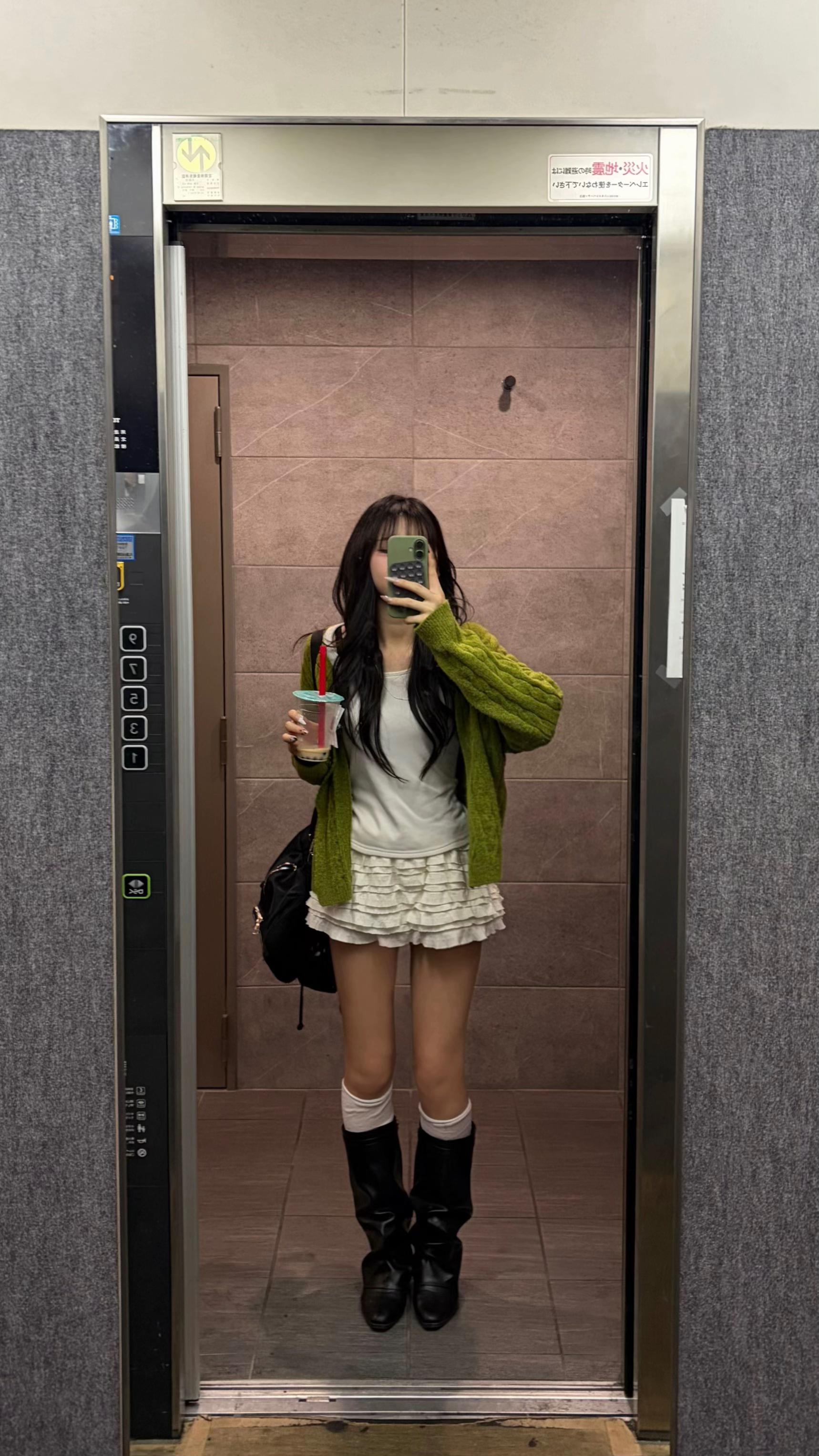 @아디가인스타아디