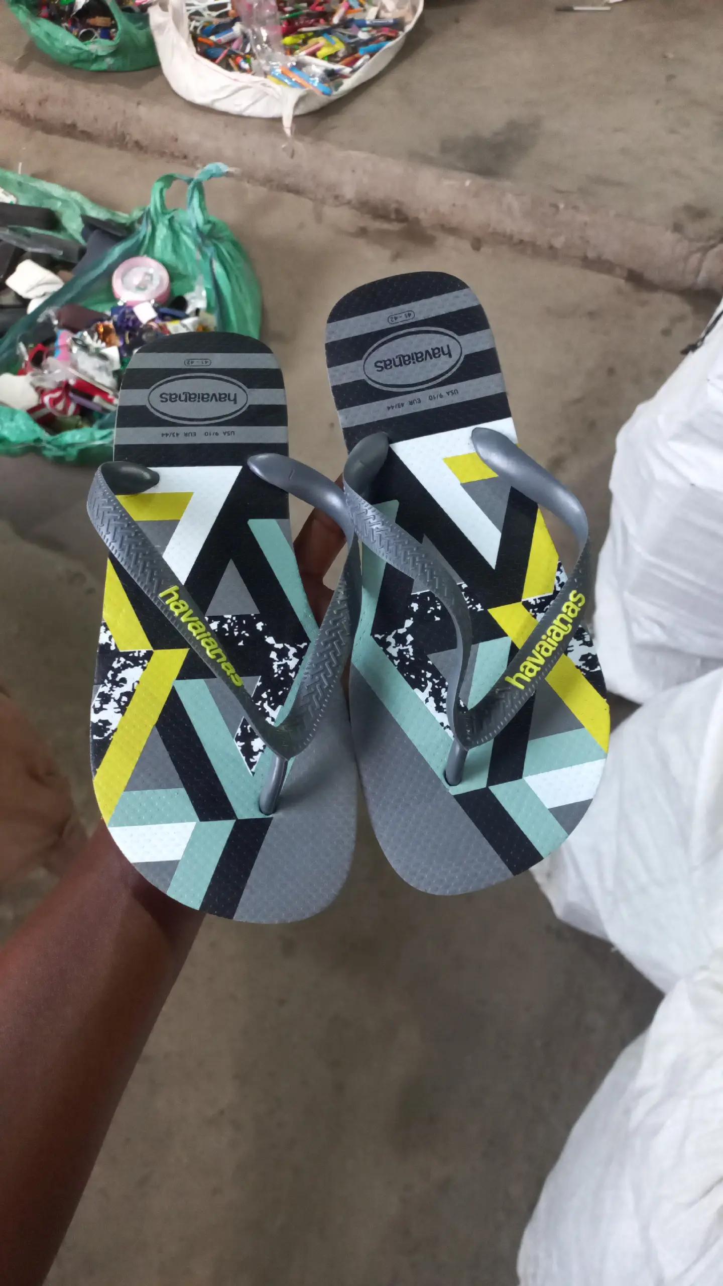 @jarulygotsneakers