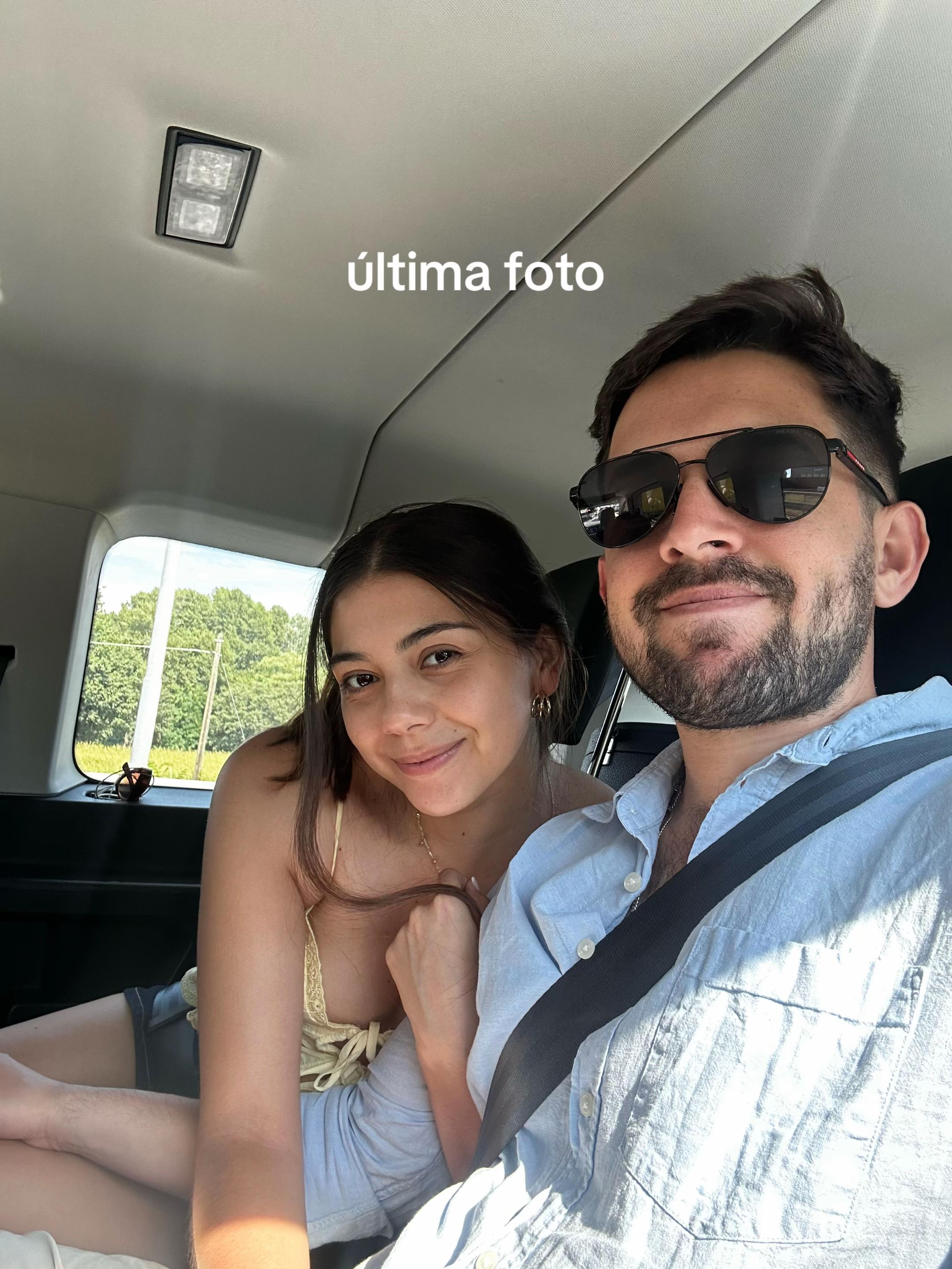 @adrianaleivaac