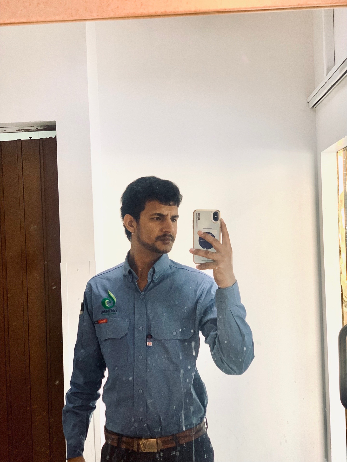 @مانی۔🚩
