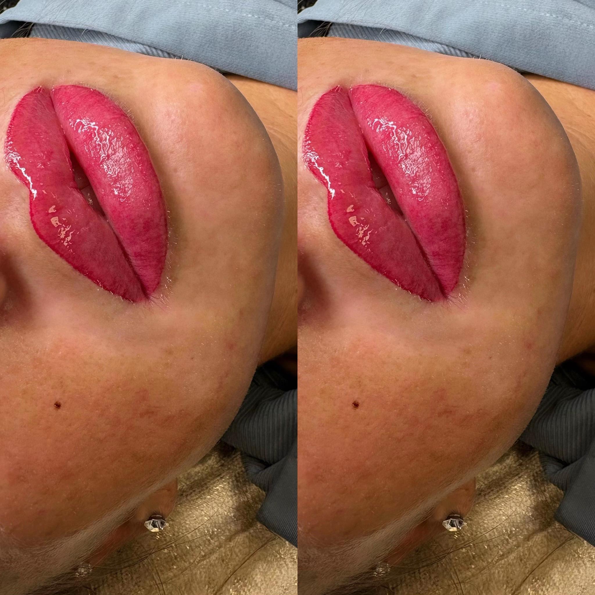 @MAKEUPBYSHOLAA