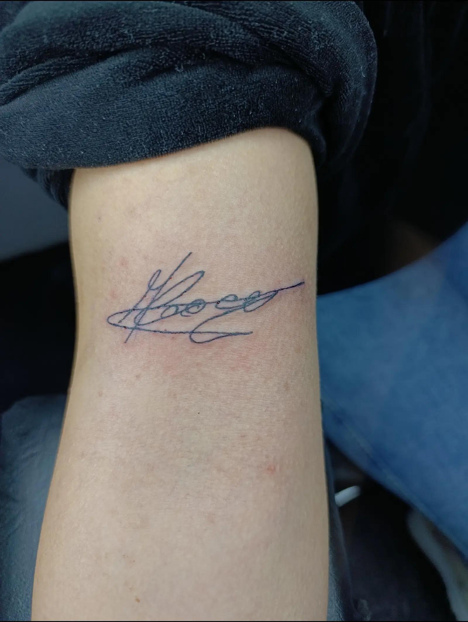 @Hilaria.tattoo