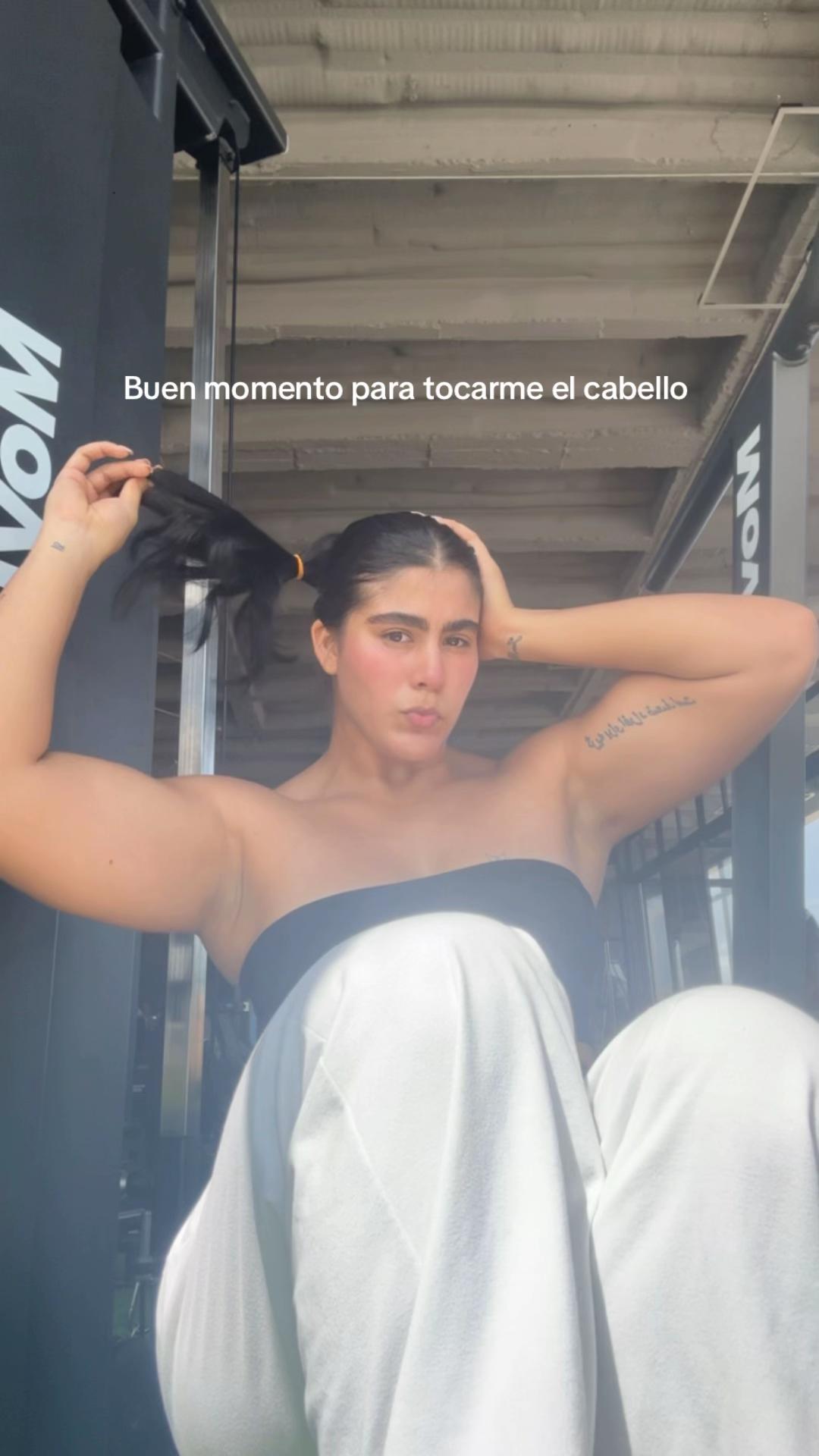 @Daniela✨