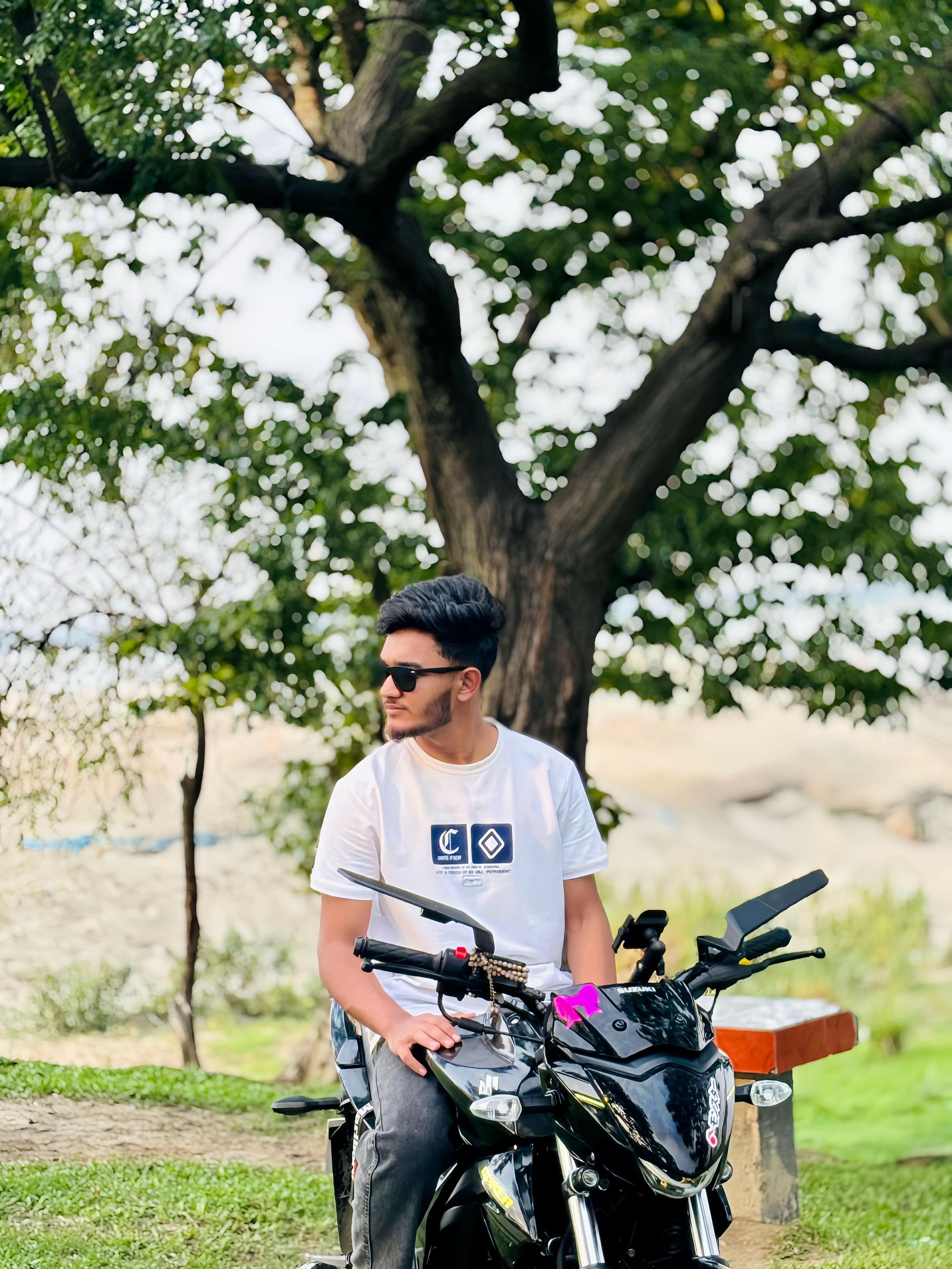 @লয়াল / 𝙄𝙈𝙍𝘼𝙉 😩💋