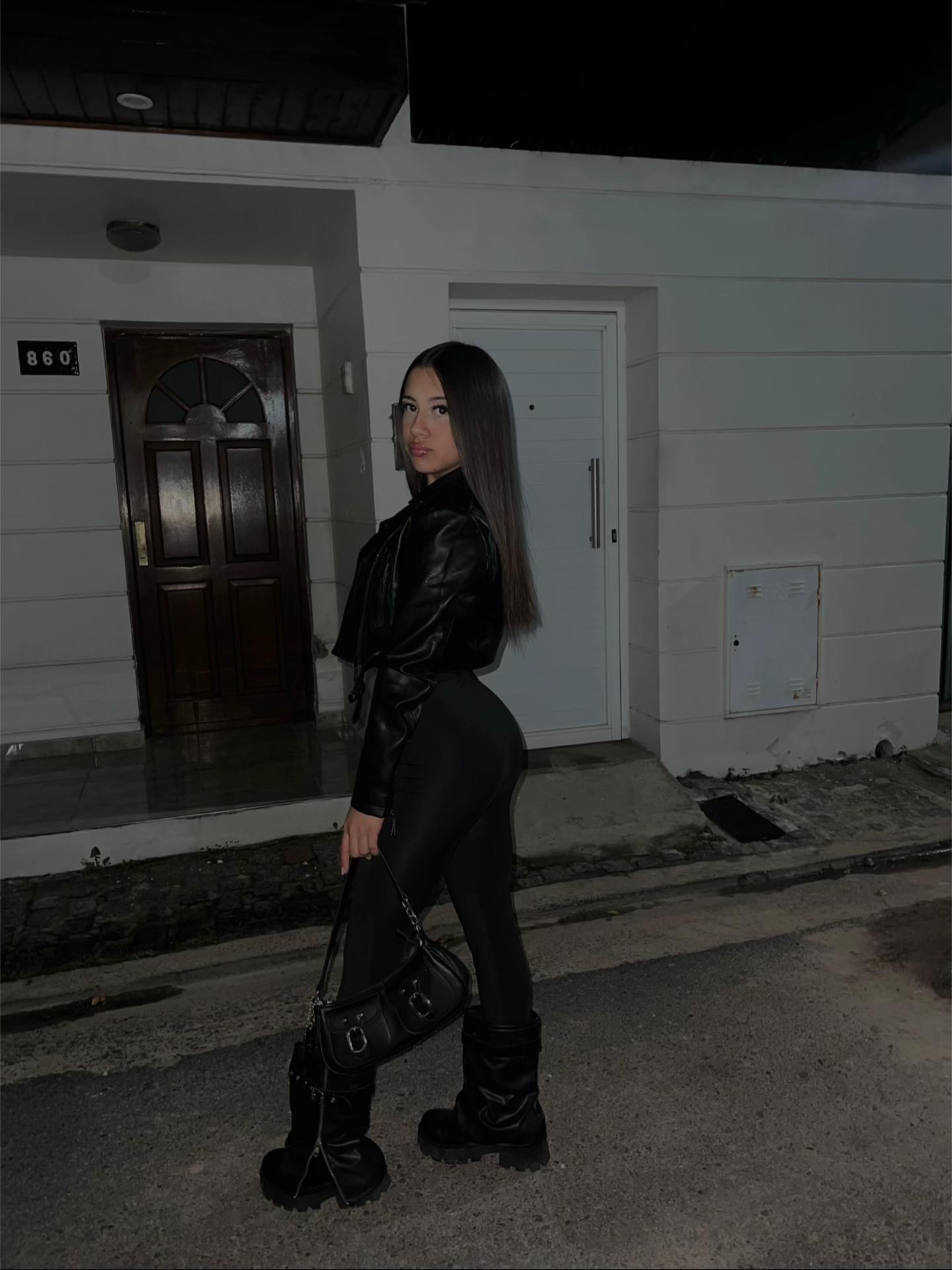 @Morenasasha