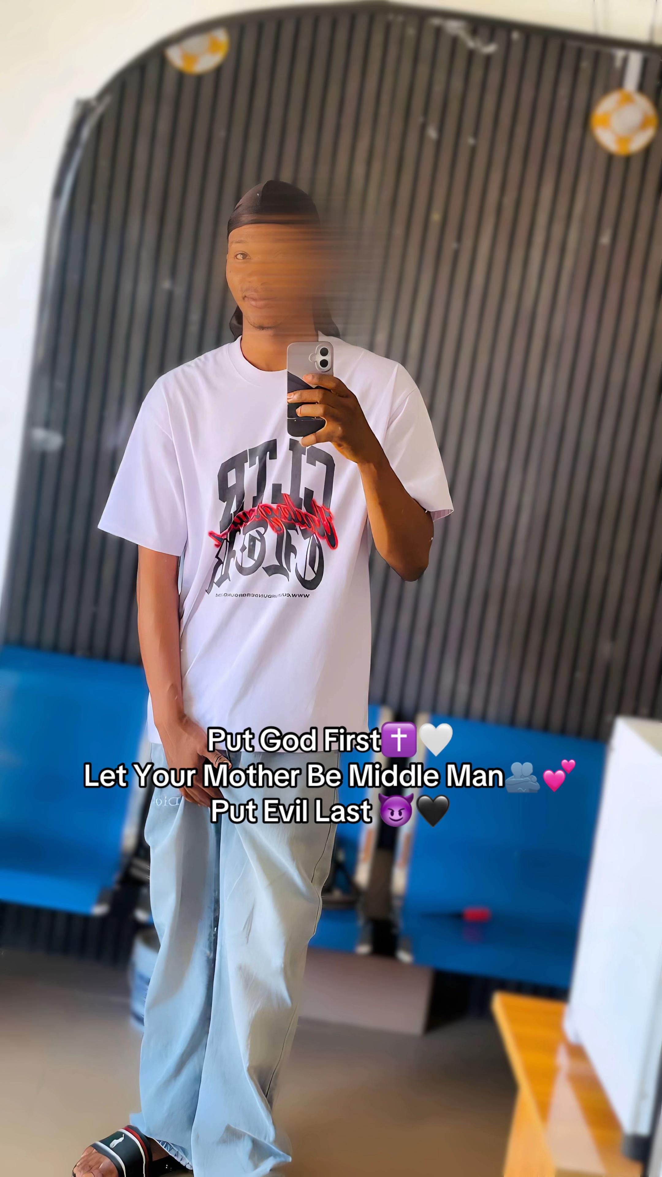 @𝔄𝔩𝔣𝔯𝔢𝔡 𝔍𝔫𝔯 😈🖤