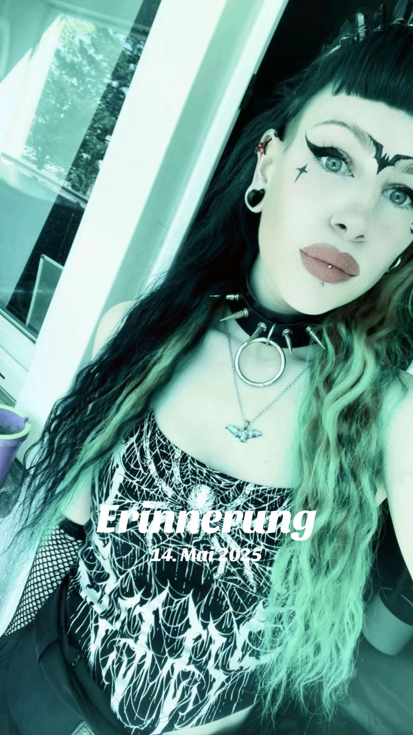 @little_blvck_angel_13