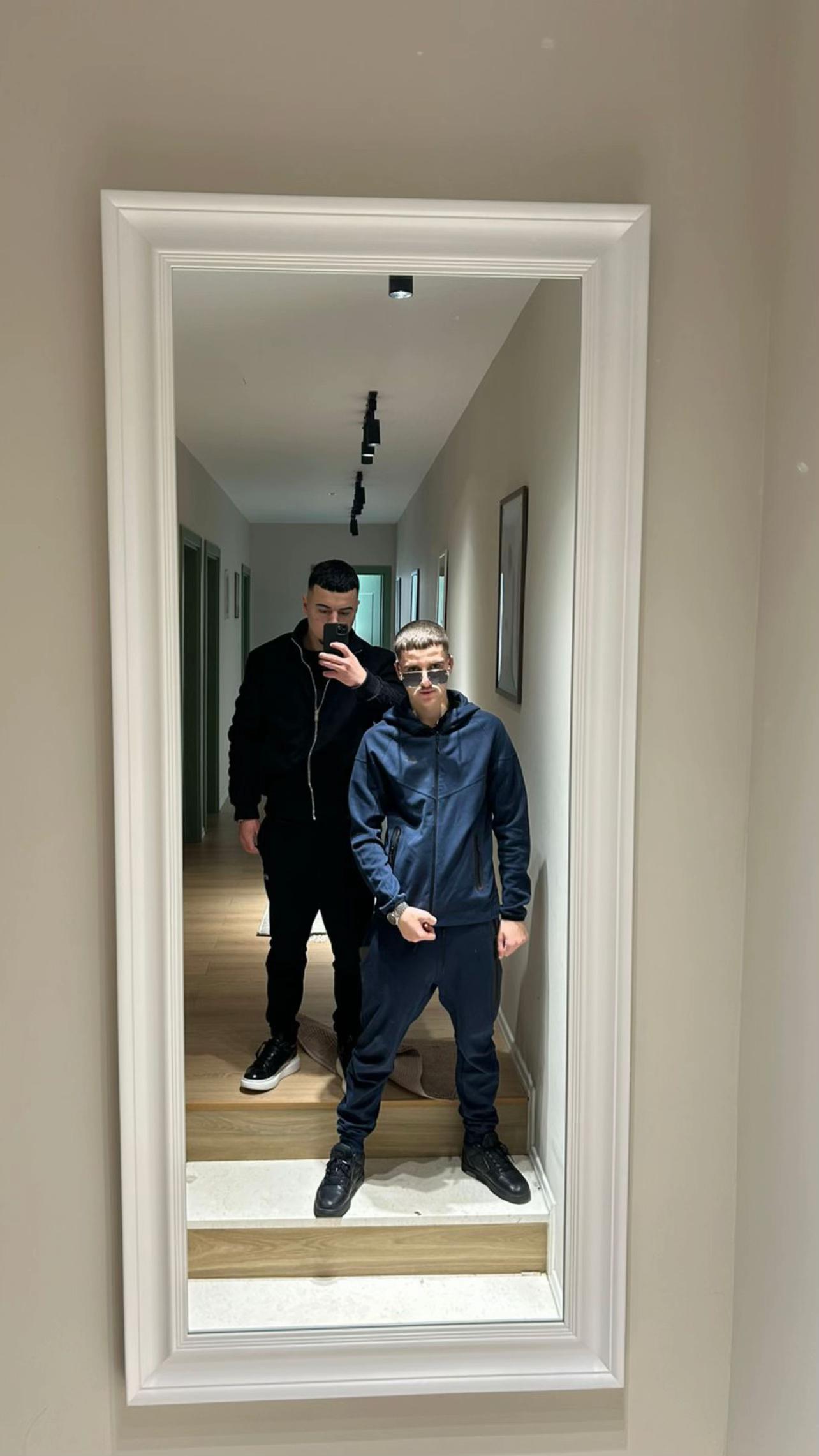 @Kleo