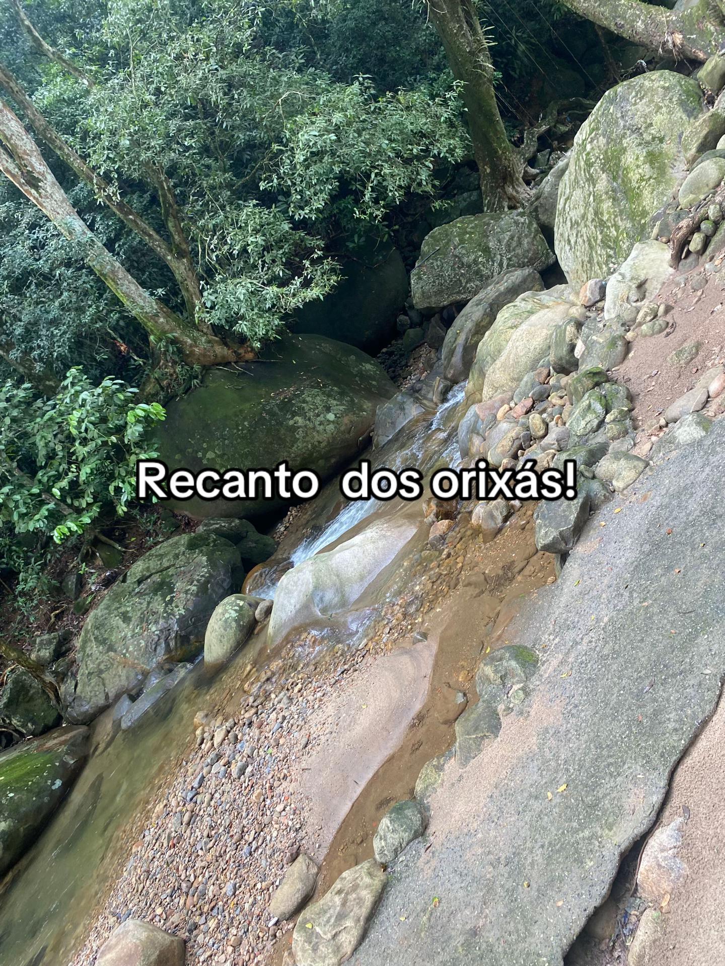 @Lorrana Souza 🌊📿🏳️&zwj;🌈