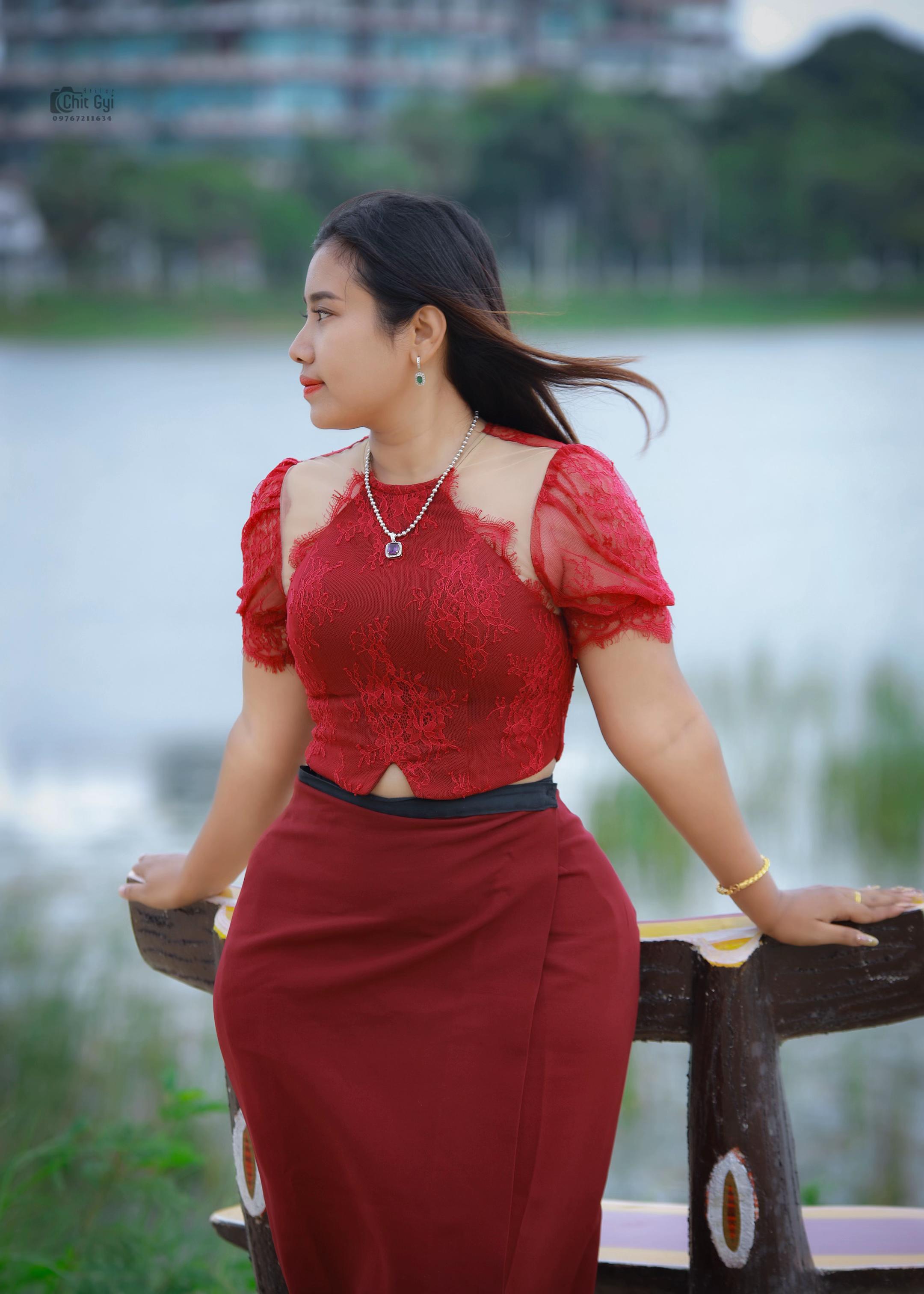 @Pwint💫ရွှေဖူးသစ်အဆောင်