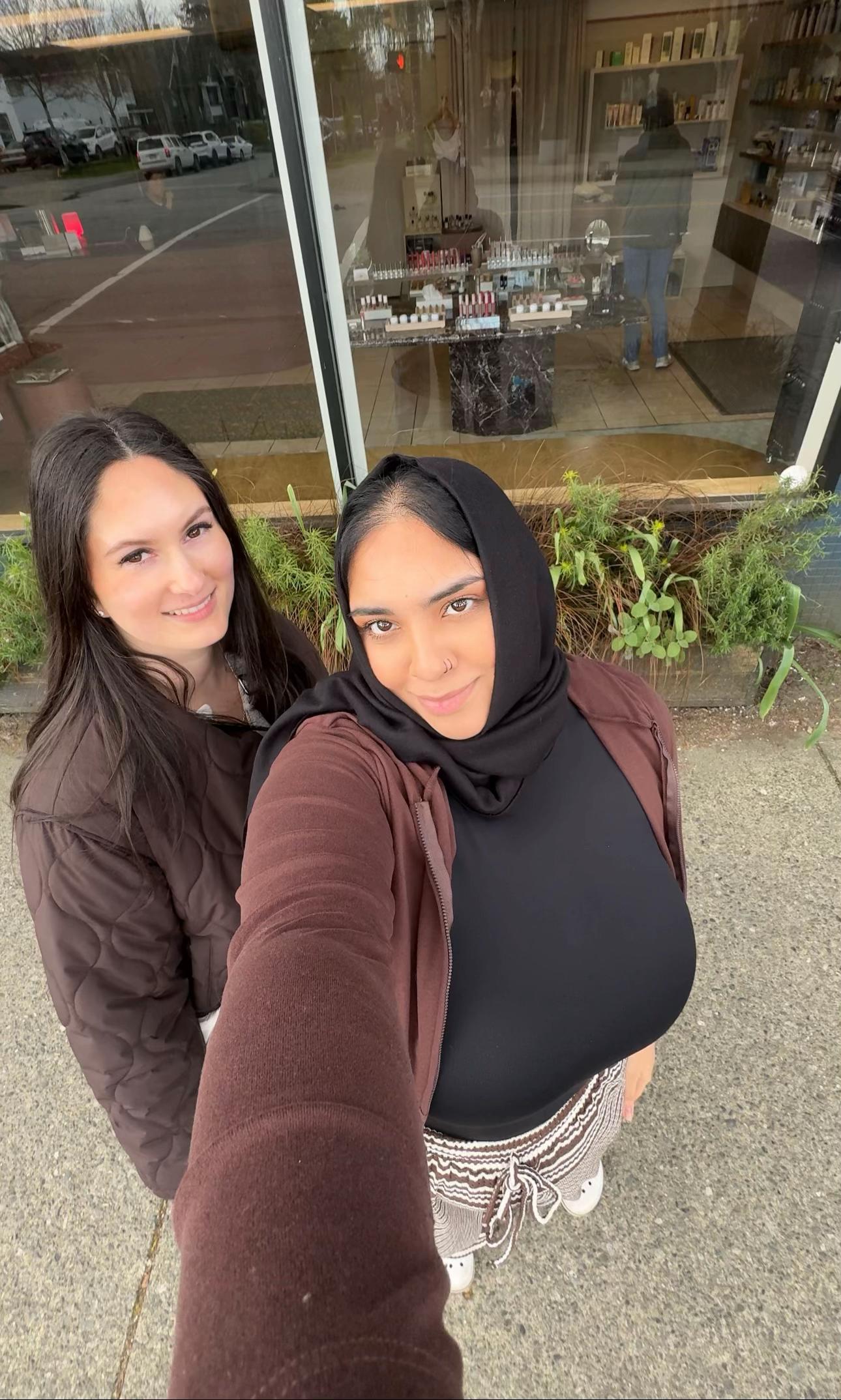 @adeeba 🍒