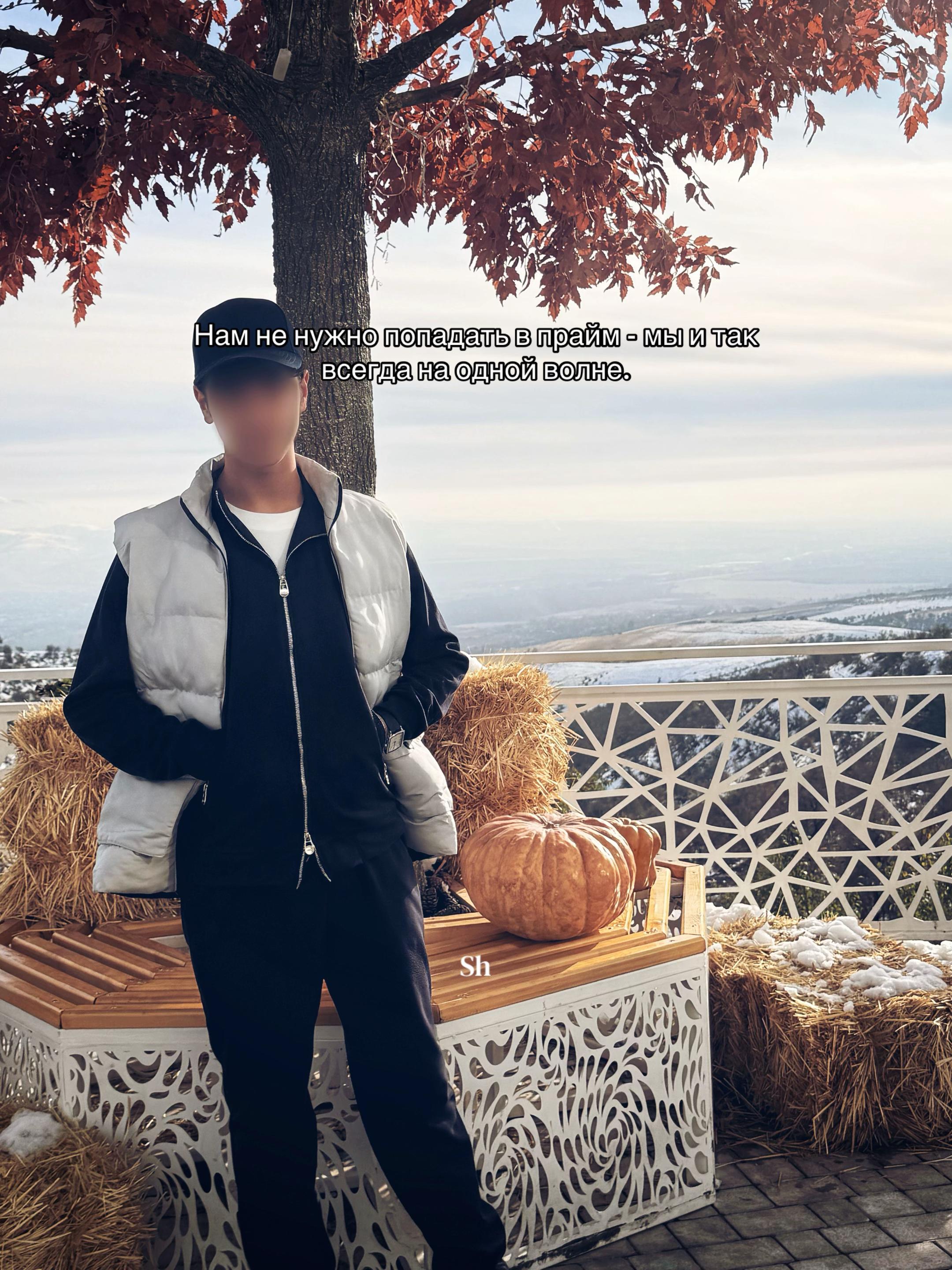 @𝒮𝐻