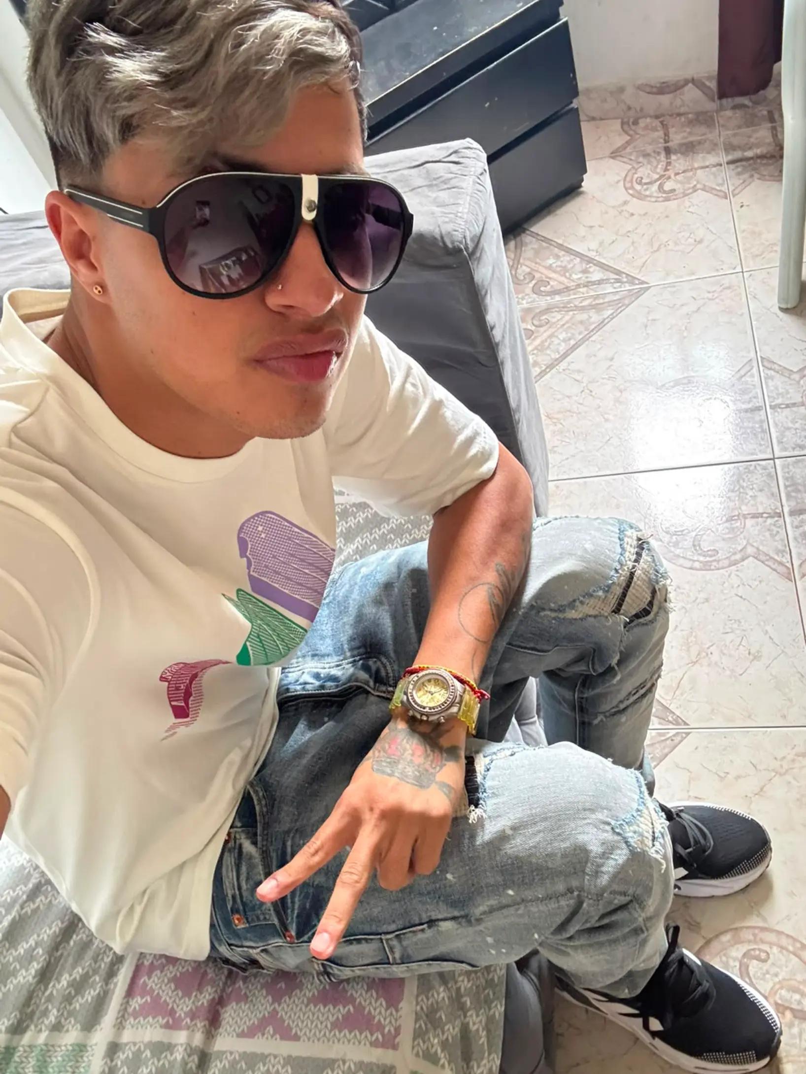 @cesita💥