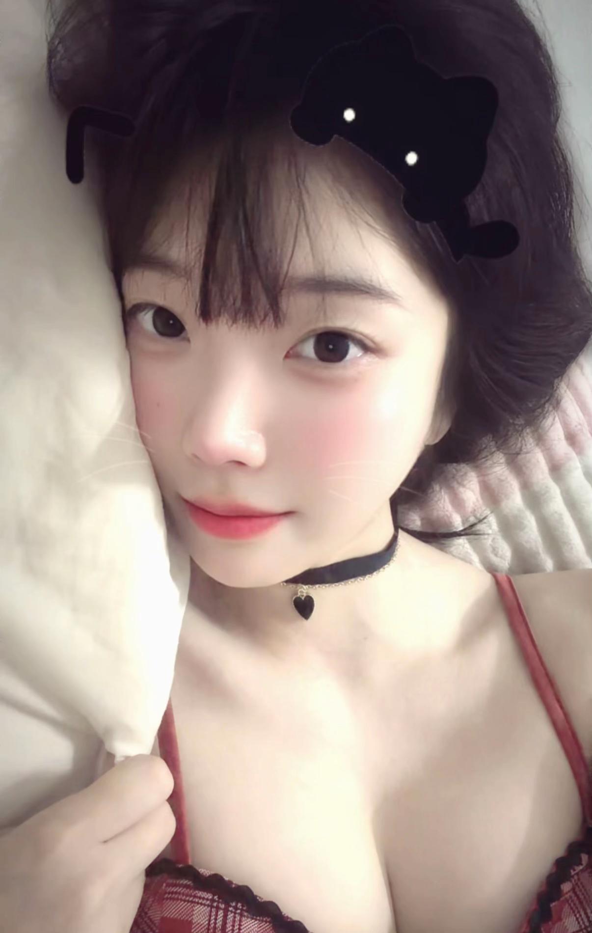@🤍서연ヨニyeon☁️