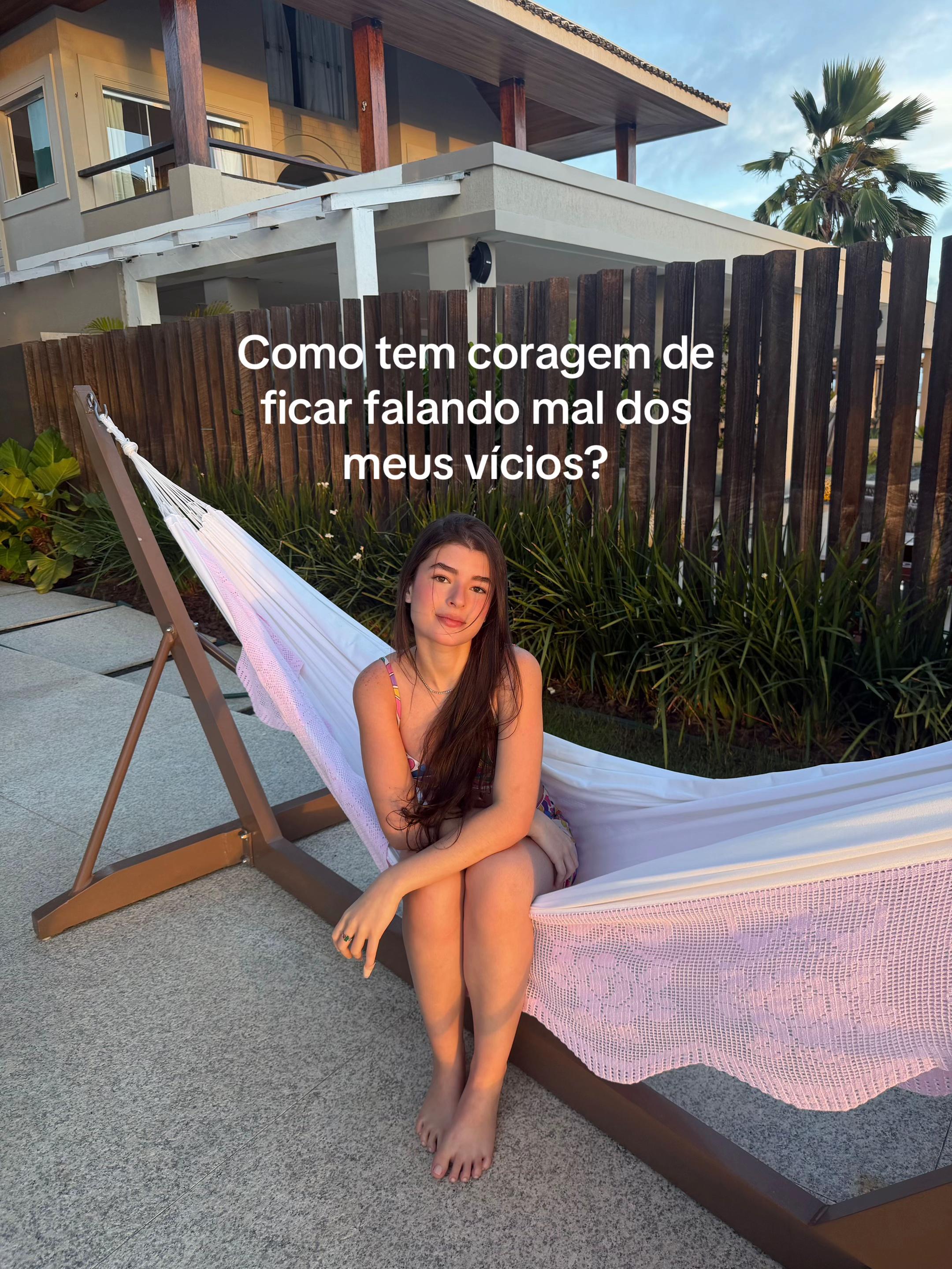 @:) laura