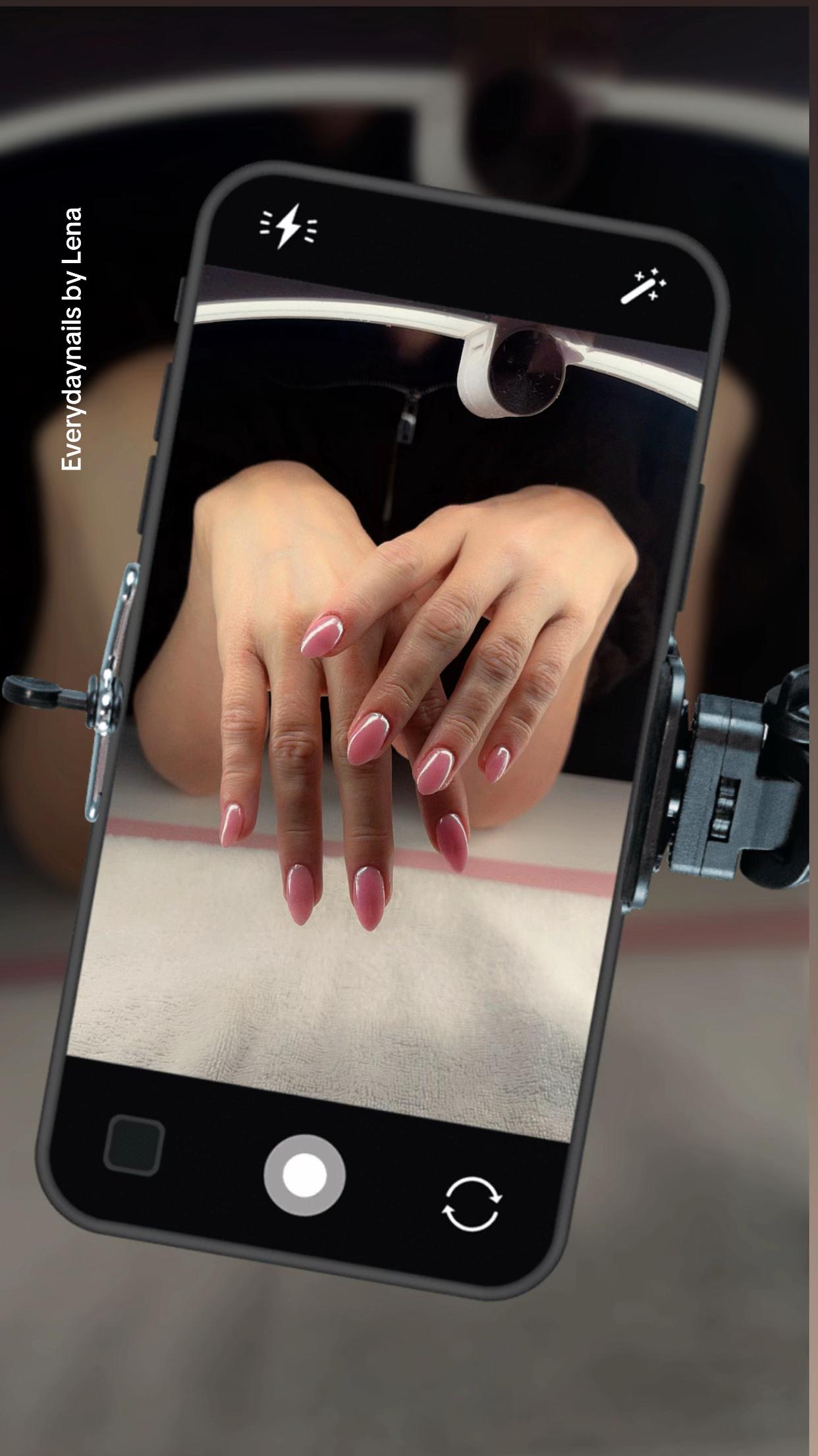 @Everydaynails by Lena