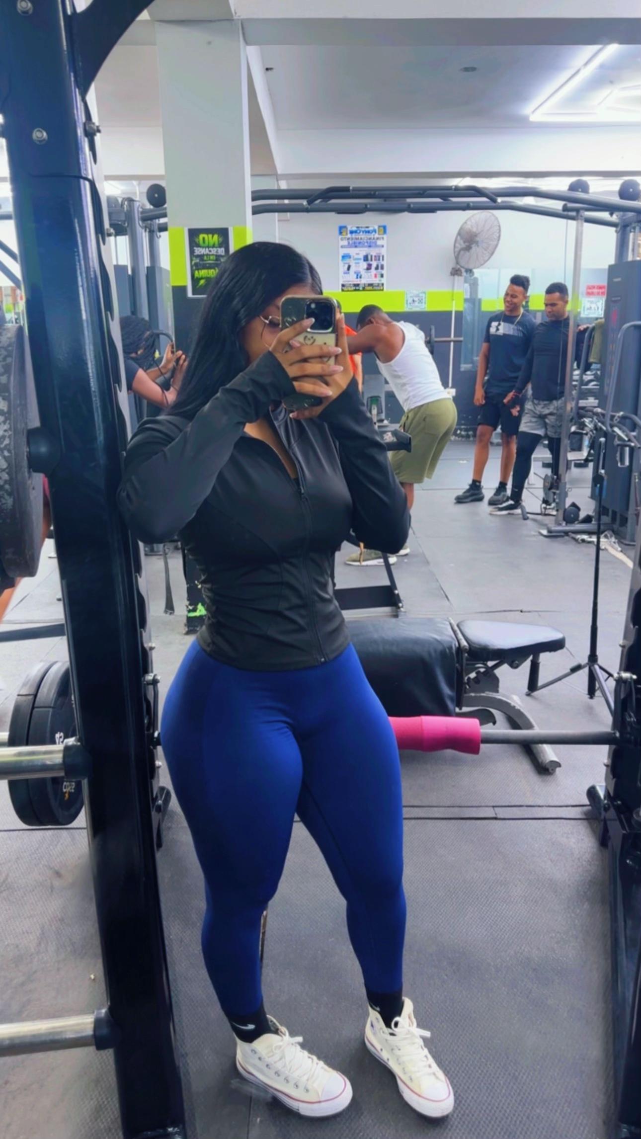 @Erica fernandez🍓