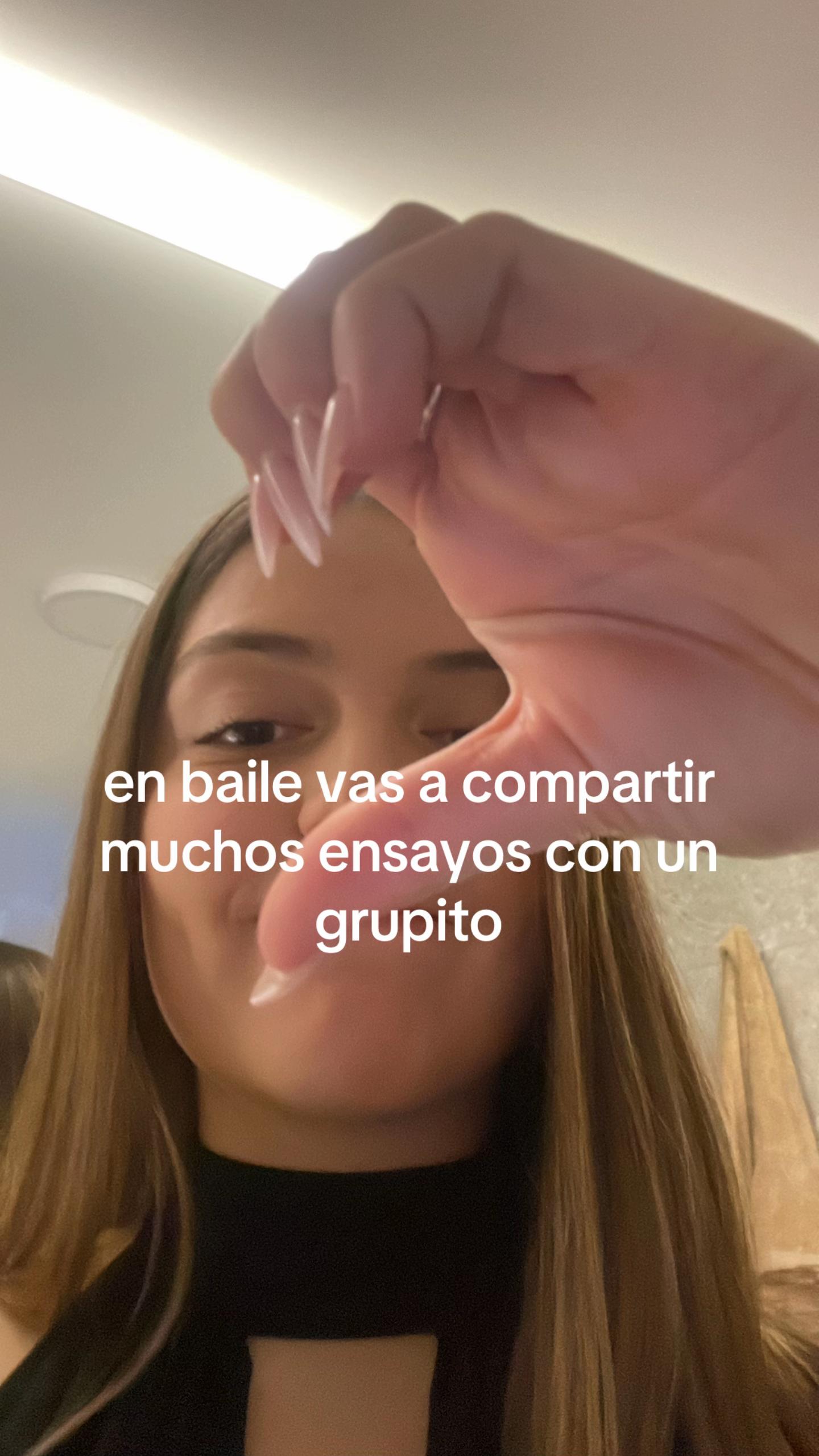 @vv__12