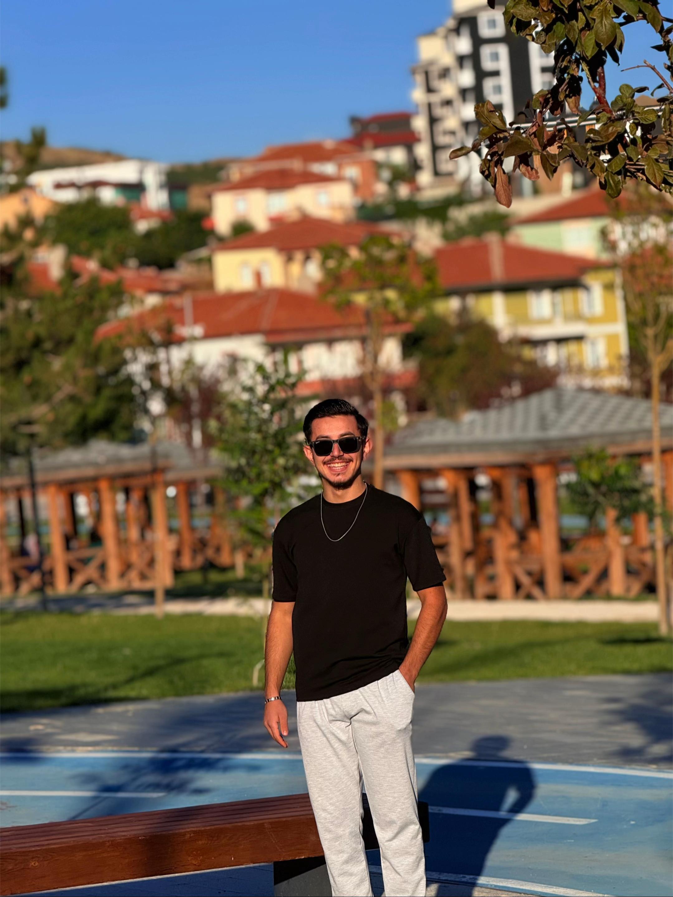@Caner Esirgen