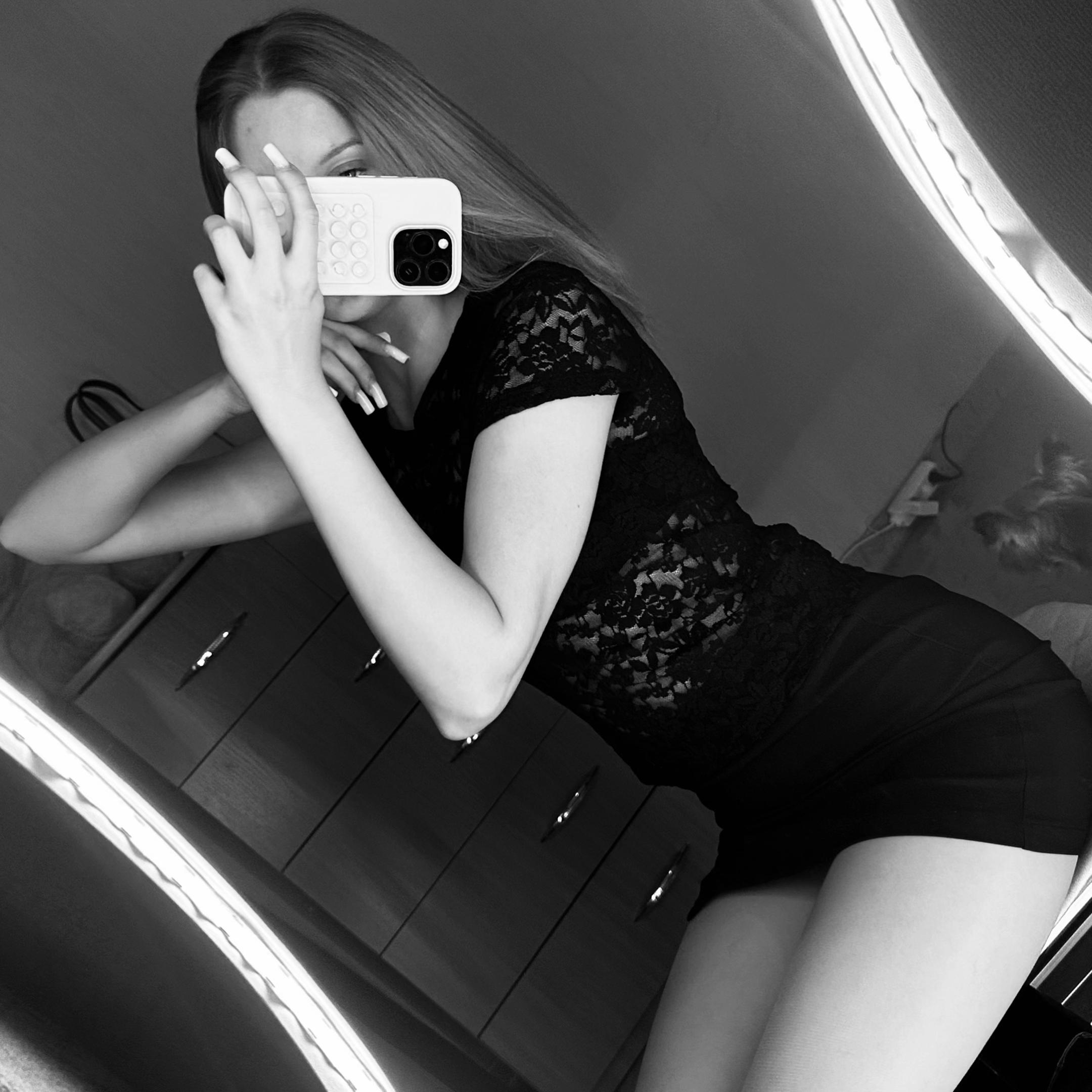 @adamova38