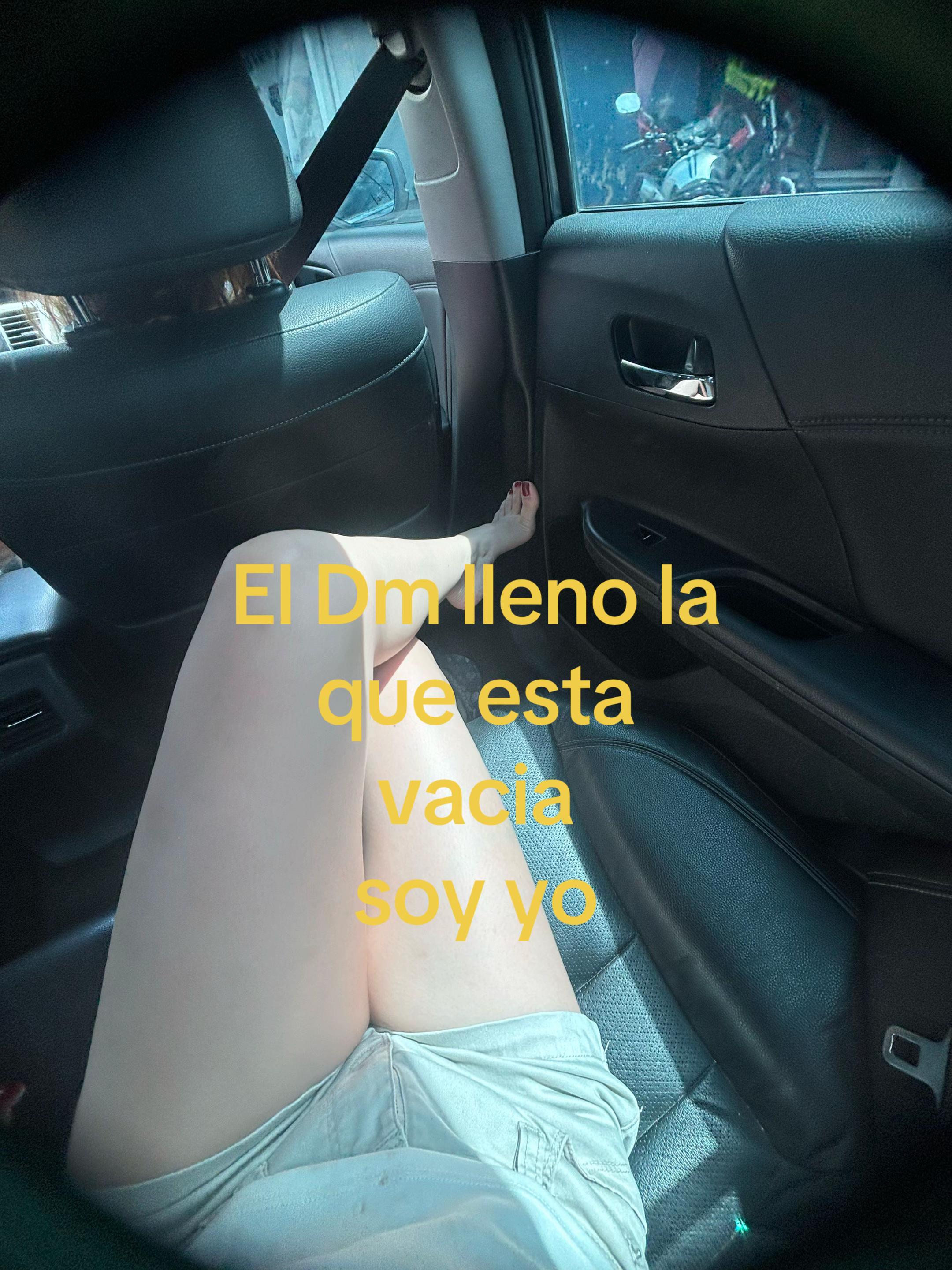 @Andrea Vélez.