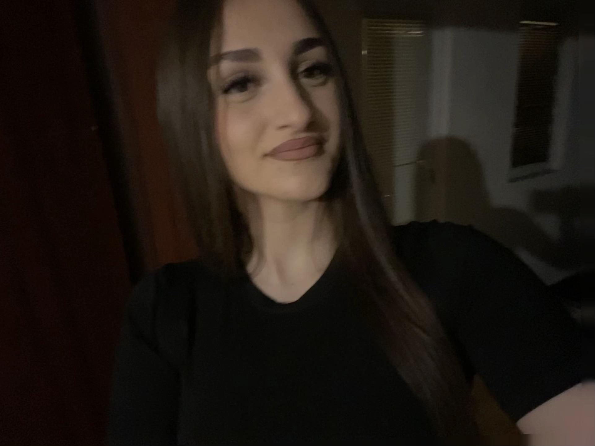 @leonisa