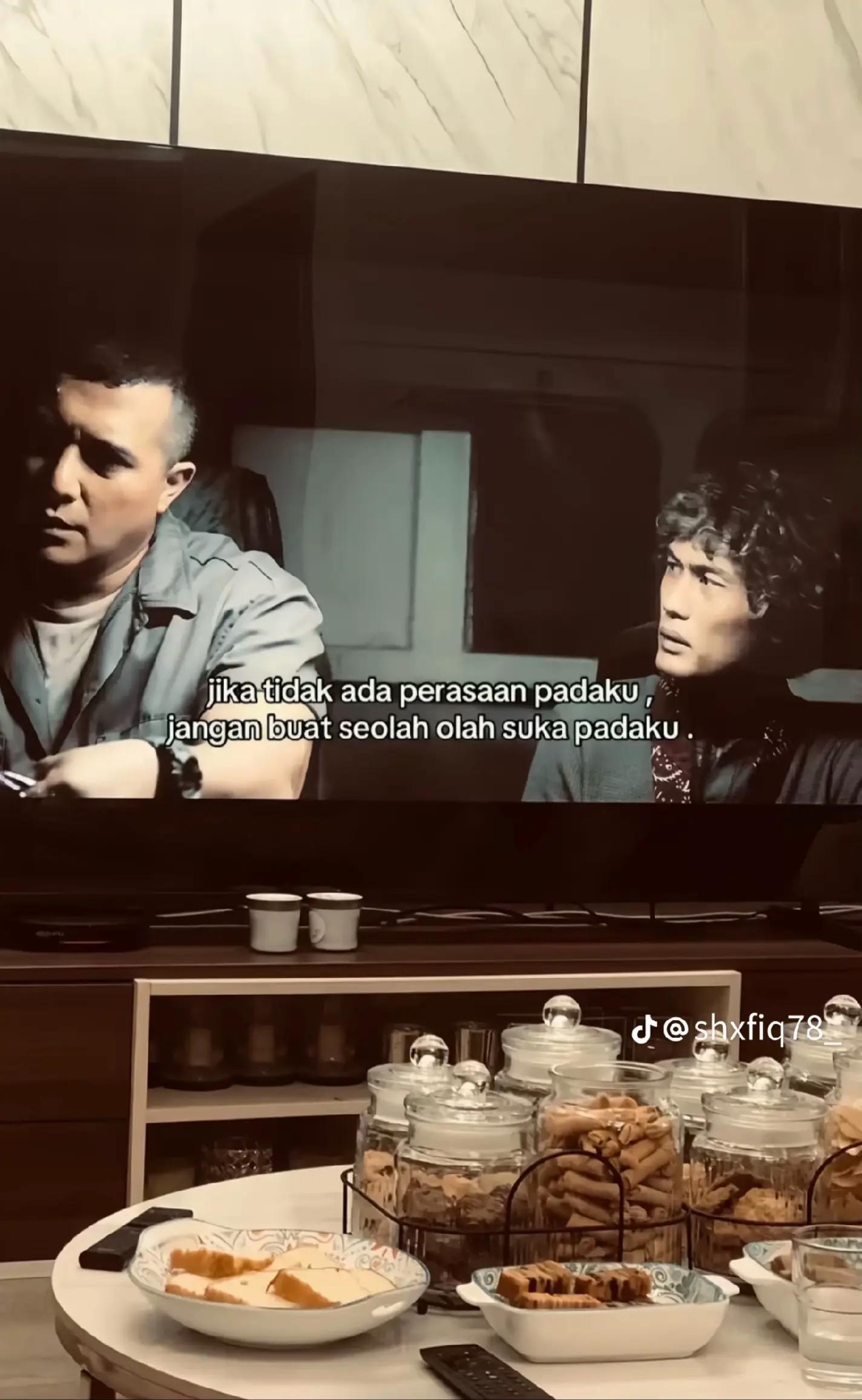 @Ana Robiah
