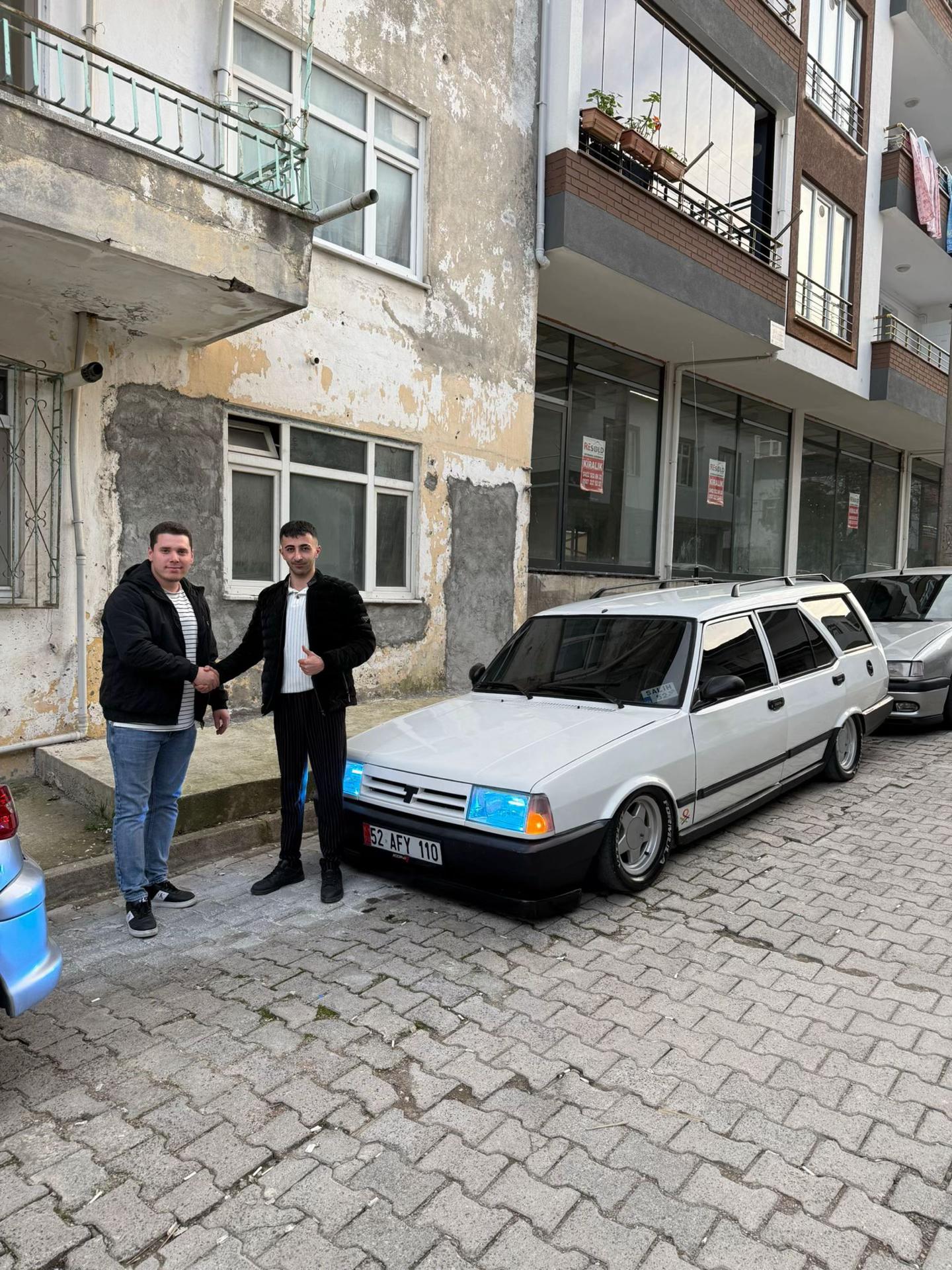 @&Uuml;mit _28