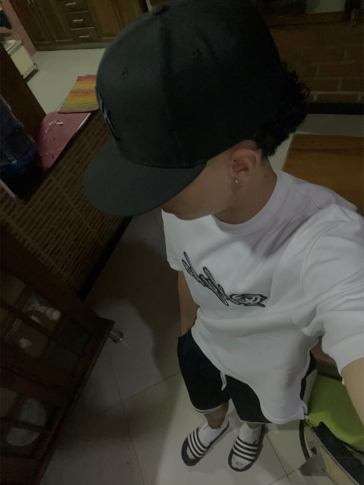 @GG