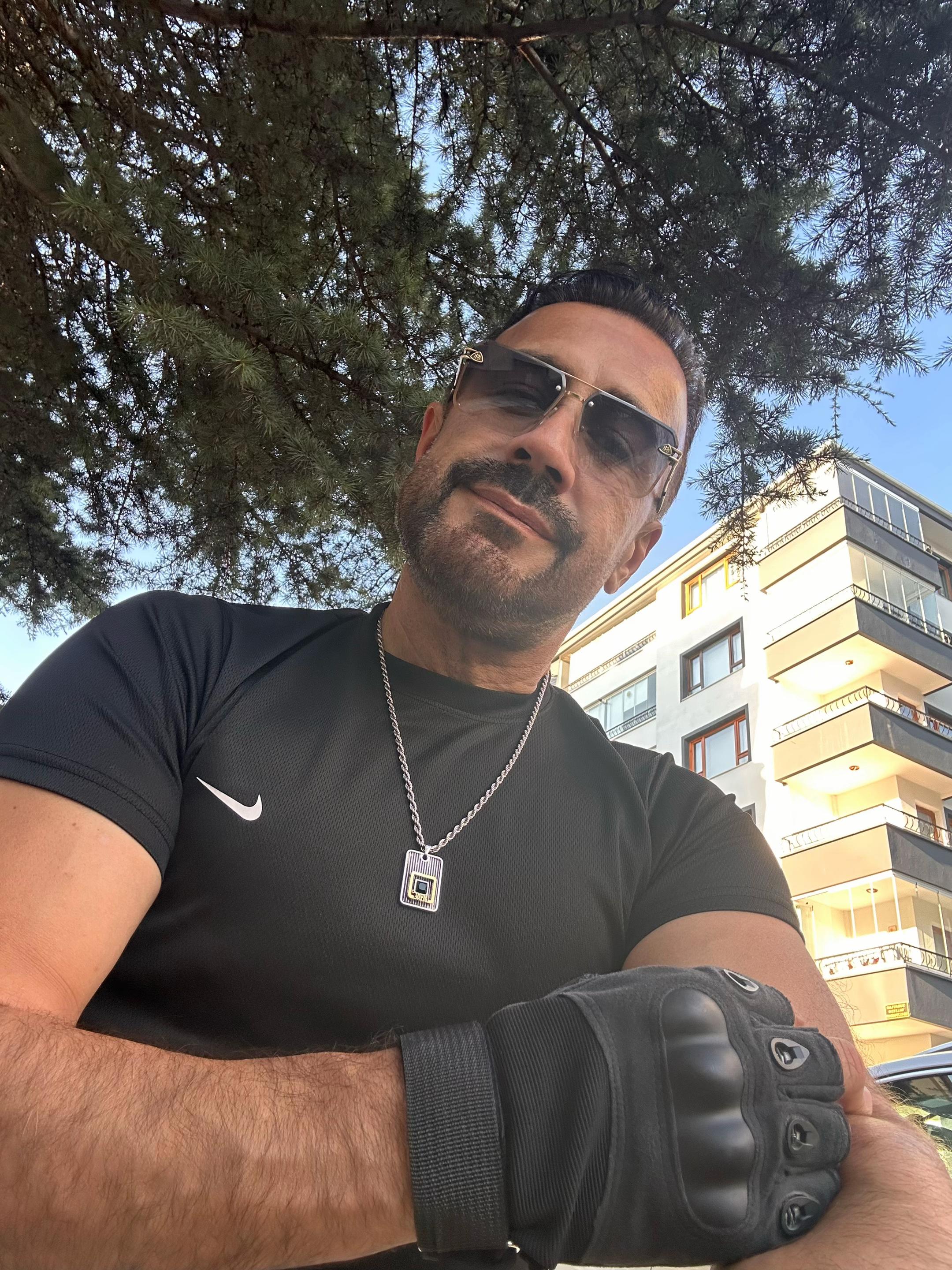 @Mustafa Tuncer
