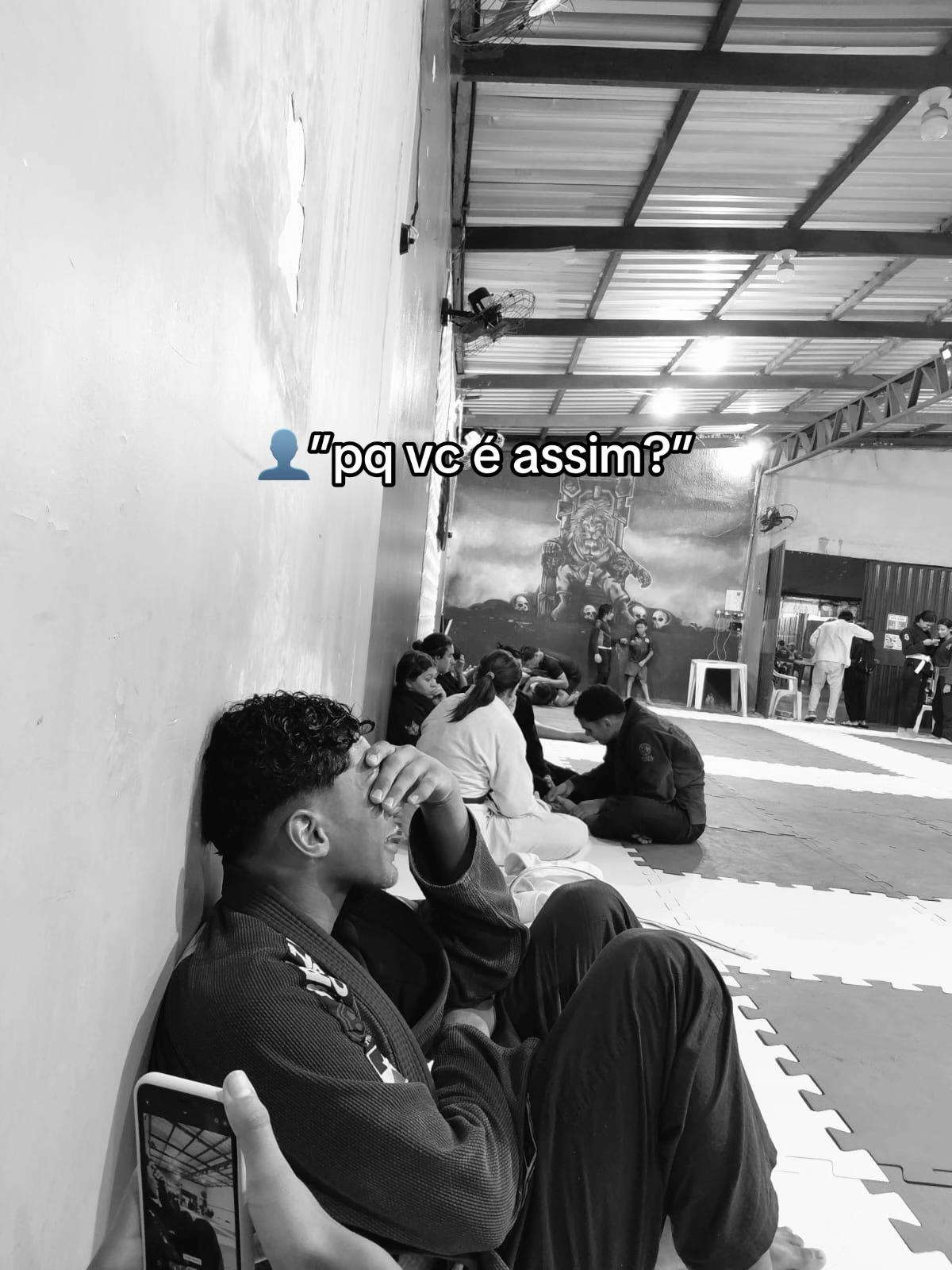 @Usuário traumatizado🎗️
