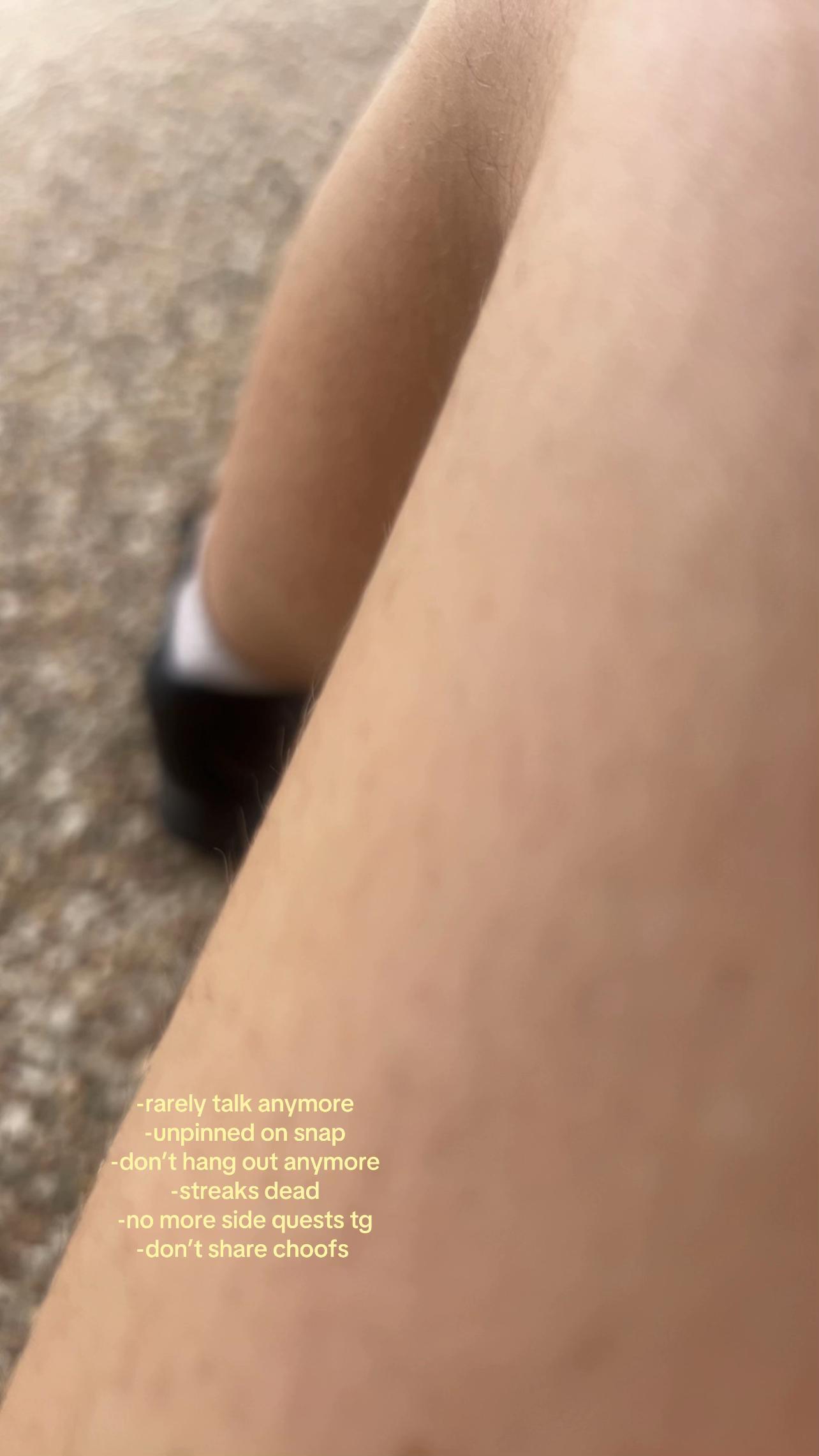 @𝔢𝔩𝔩𝔞 𝔟𝔞𝔦𝔤𝔥𝔩𝔢𝔦𝔤𝔥❦