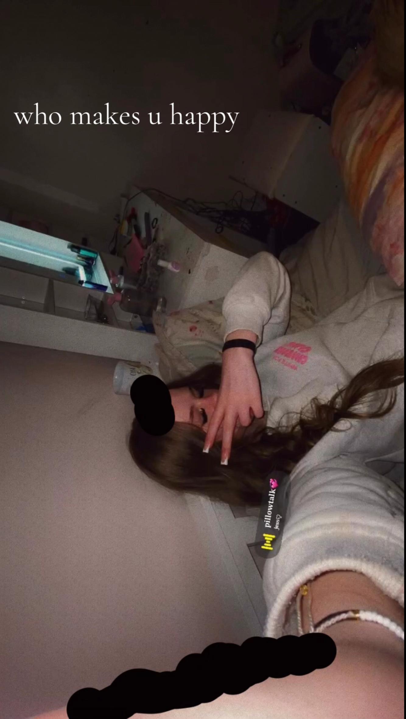 @ℰ𝓂𝒾💍🐣