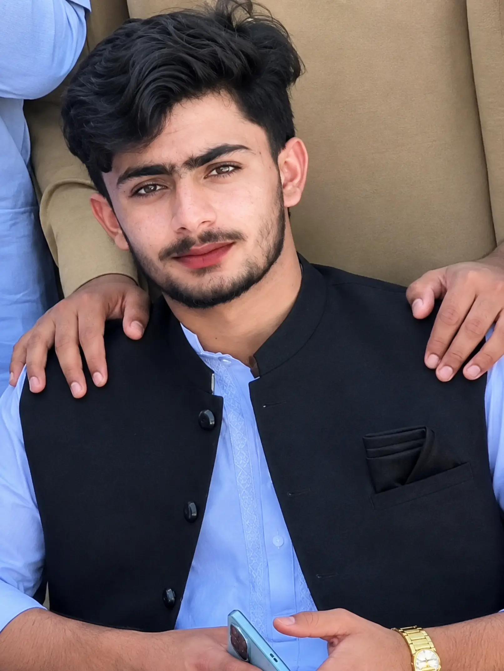 @HAسEEB🥷🏻