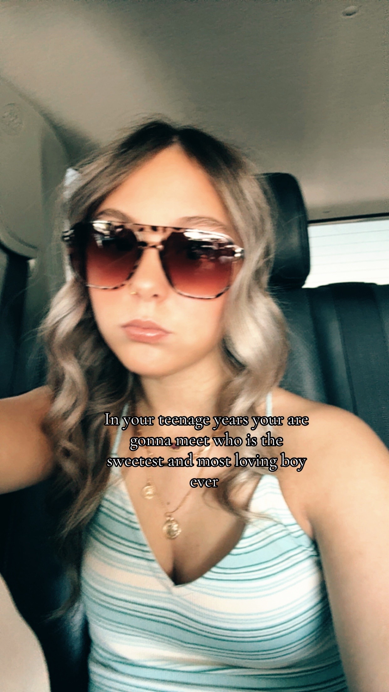 @???