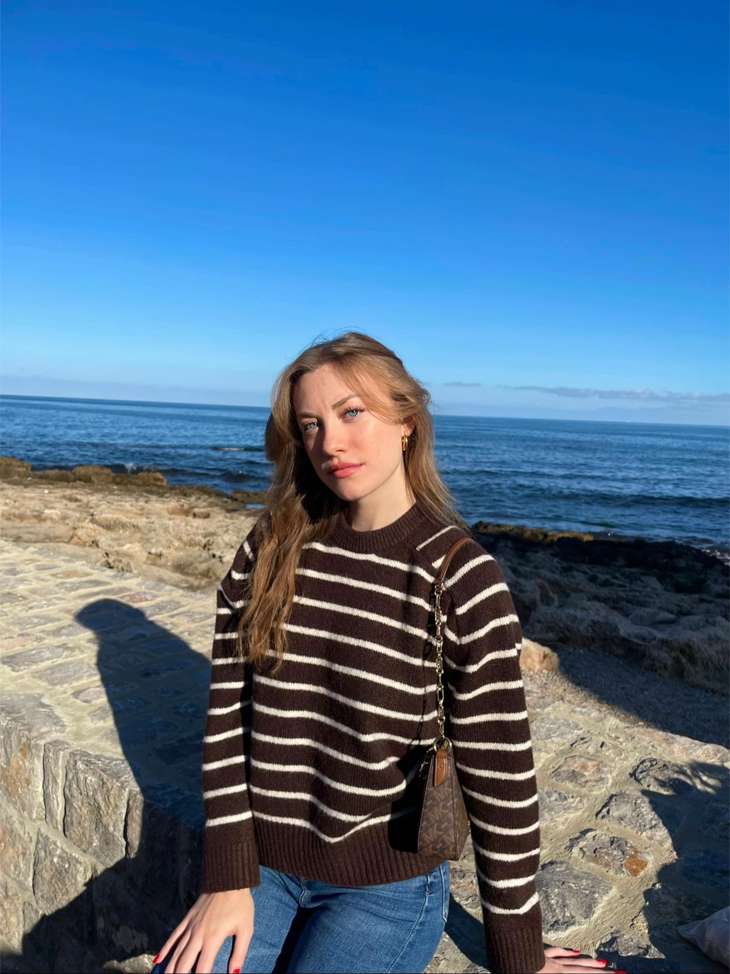 @Cris🦋