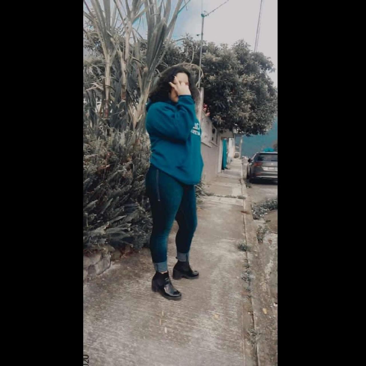 @𝑀𝒶𝓇𝒾🐝