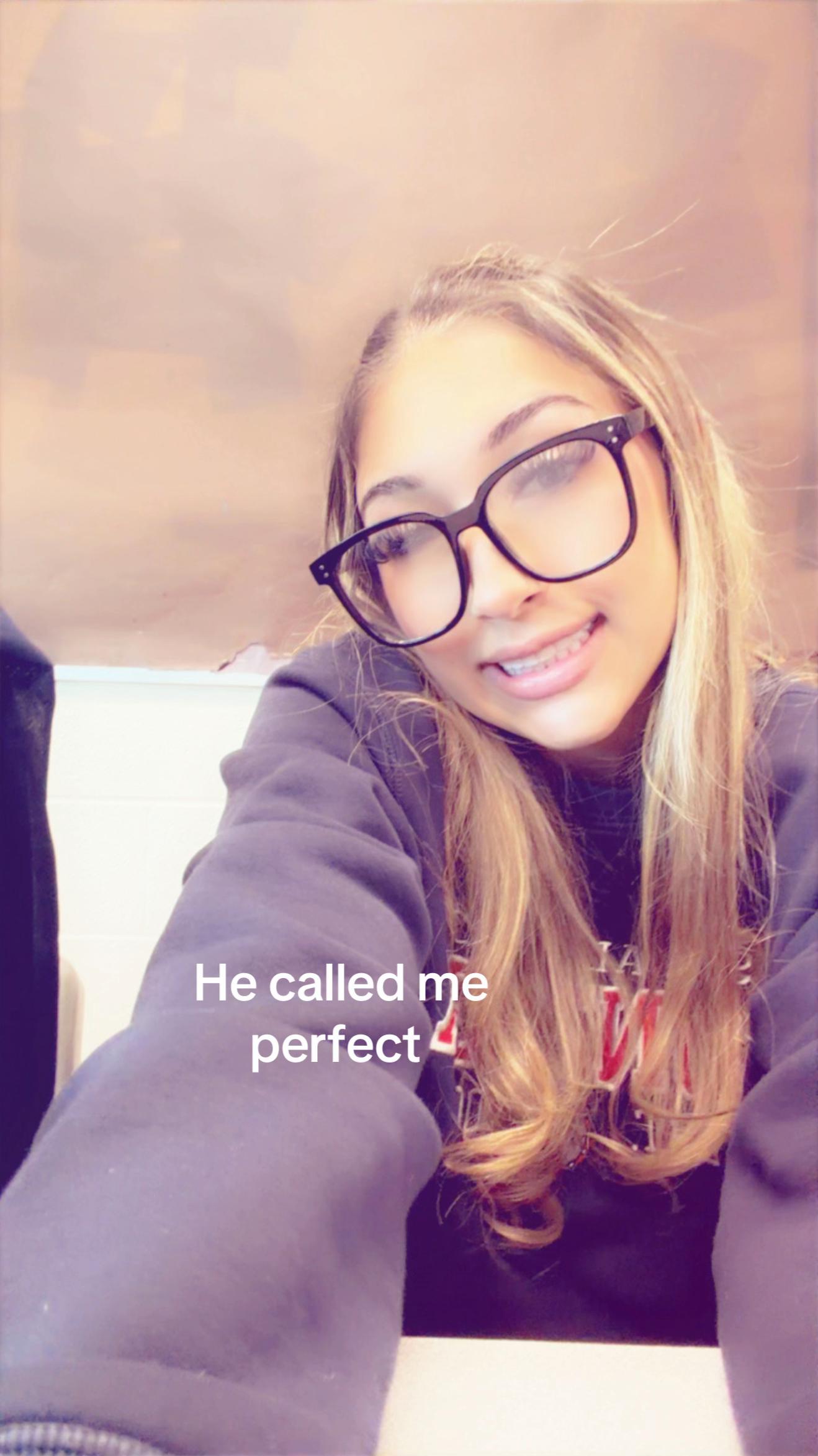 @𝓙𝓪𝓷𝓪 𝓜𝓪𝓵𝓲𝓷𝓸