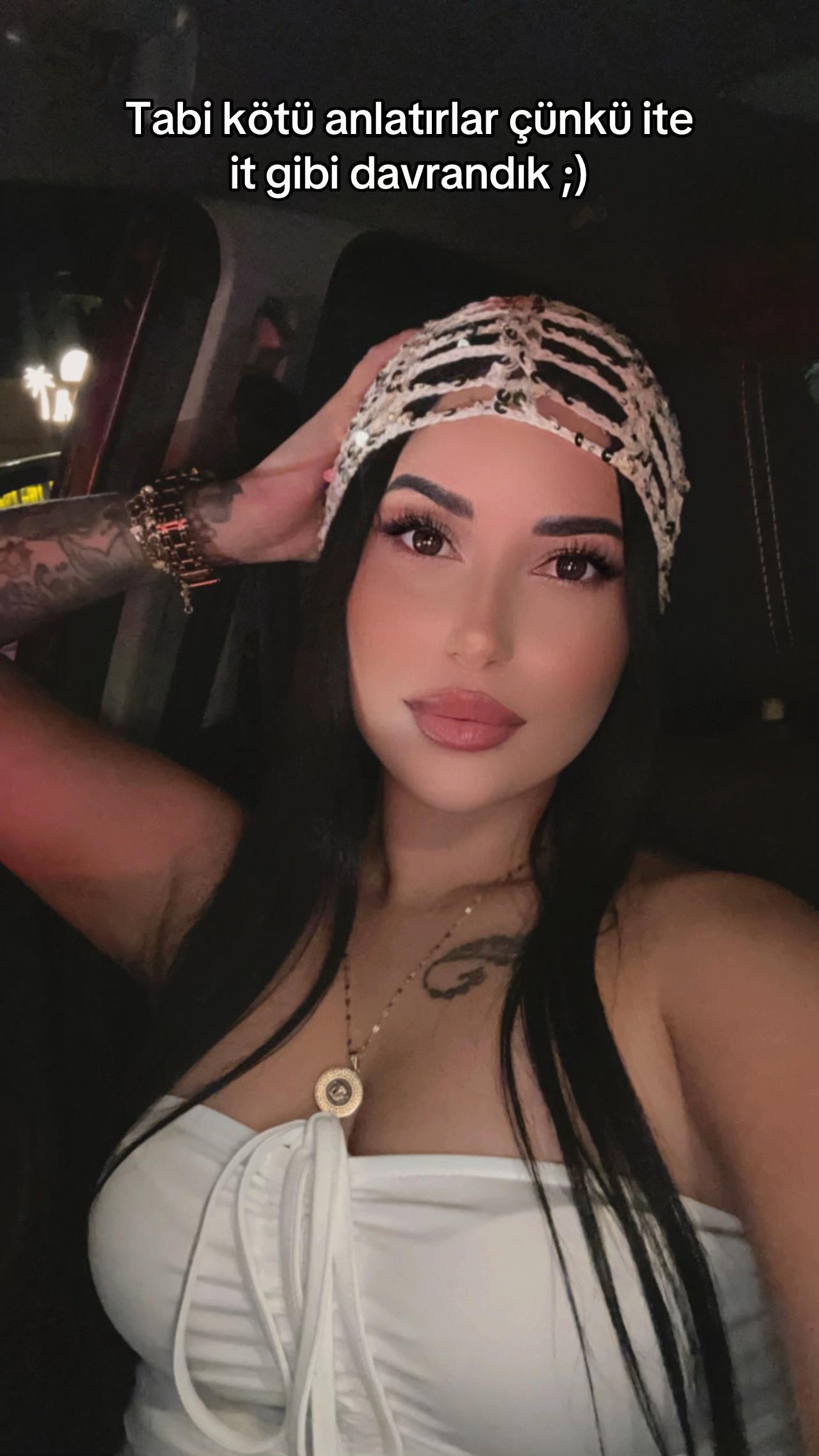 @Aysesoyturk