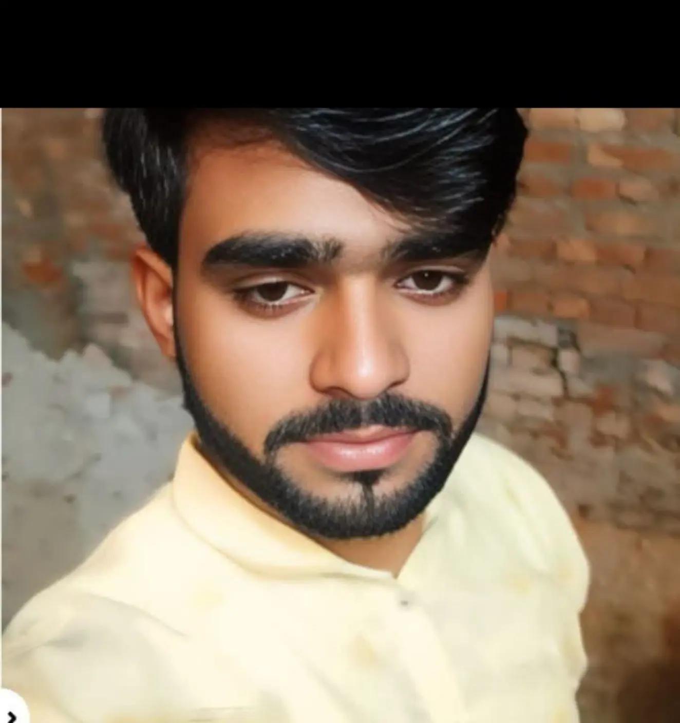 @lovely malik, 😍😍😍😍🥰🥰🥰