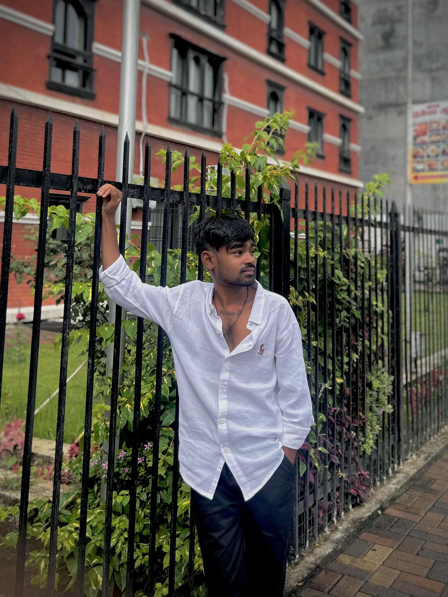 @Rakeshrazz120