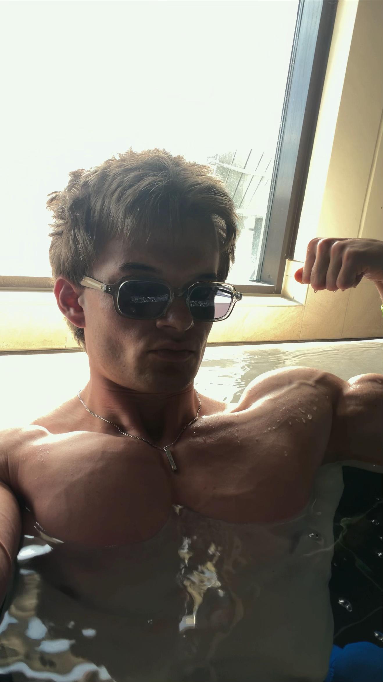 @Thefitnessnerd
