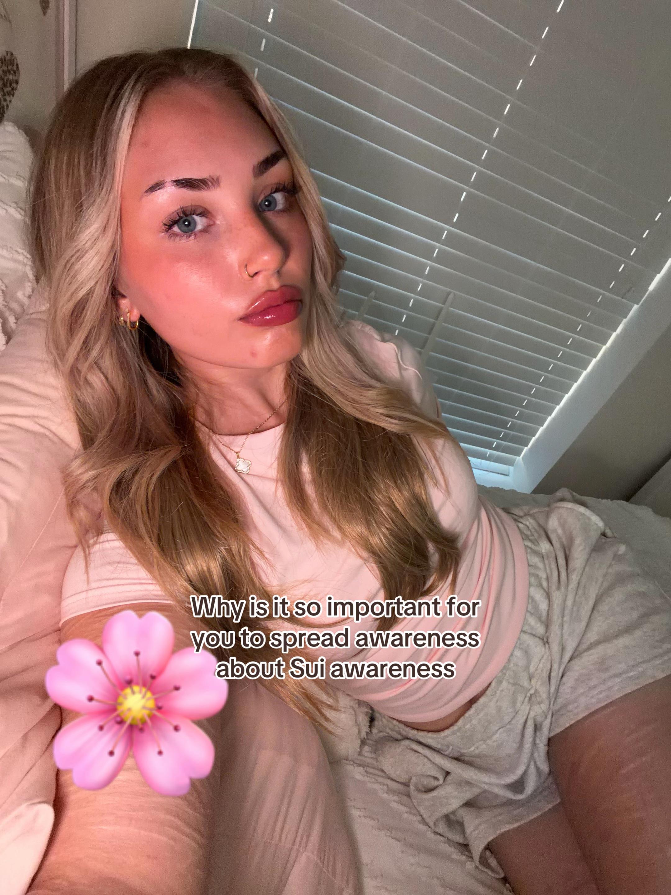 @caitlinleighking