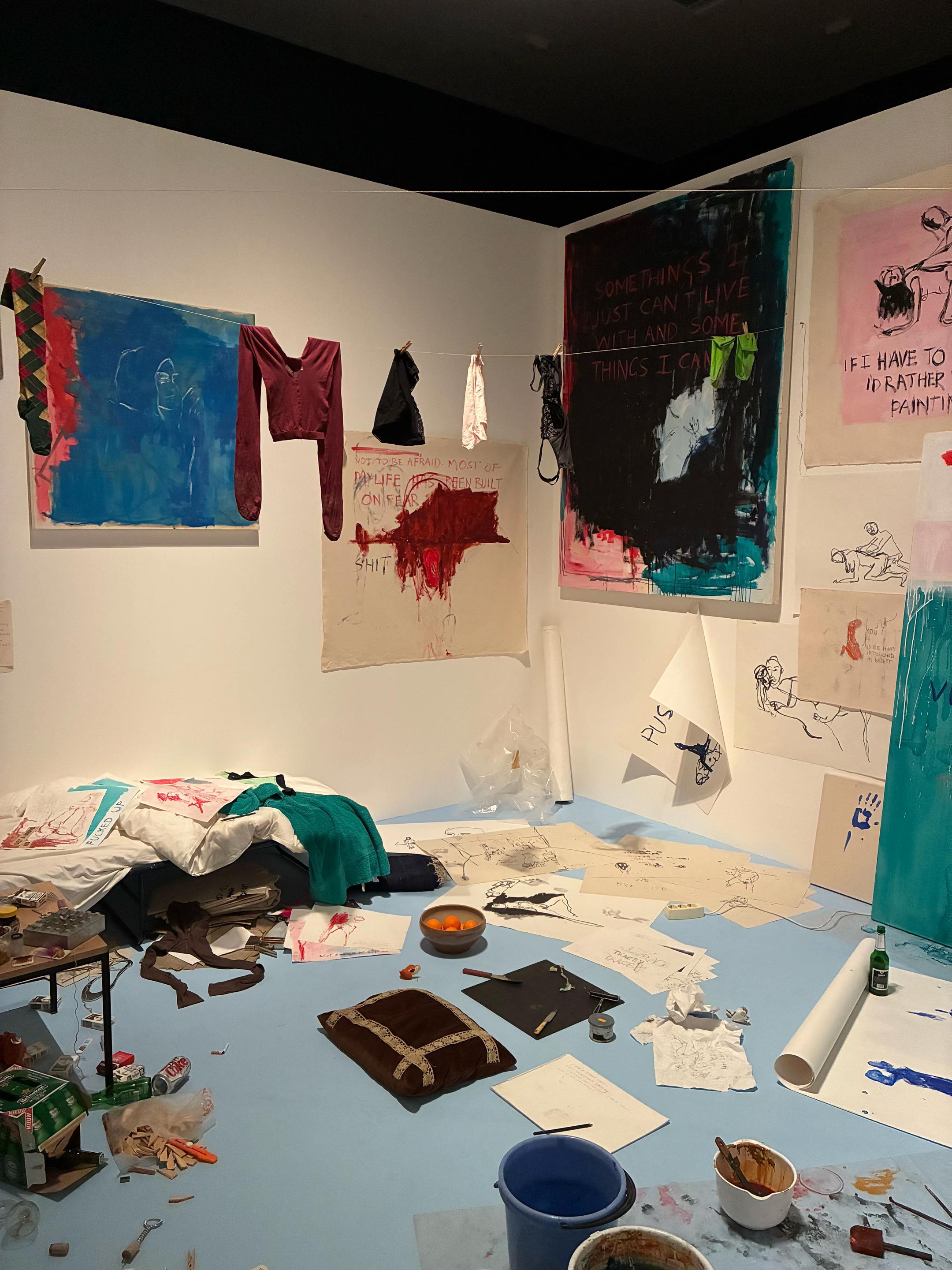 @Lucy Evans | Artist