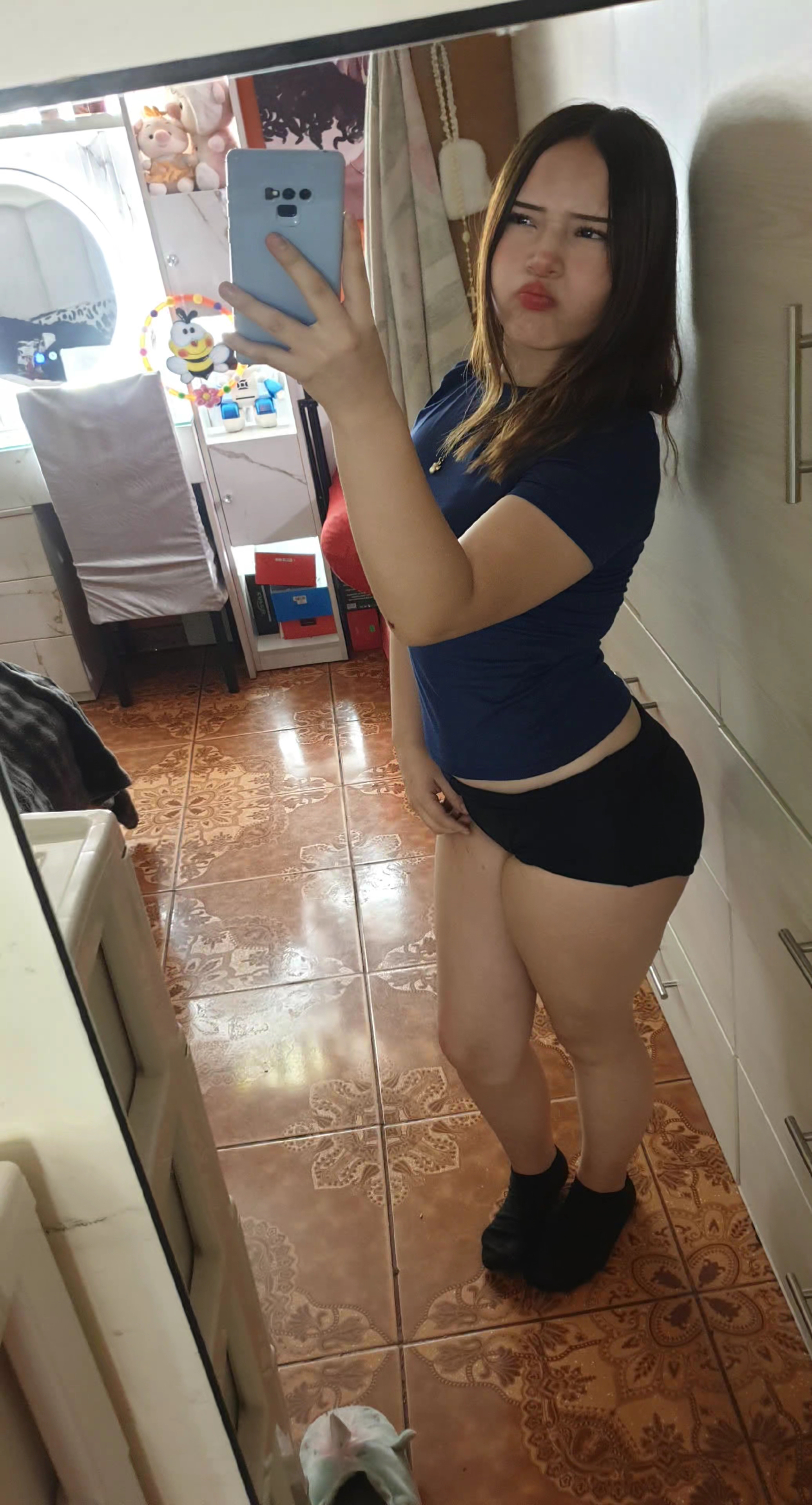 @valenciaaa